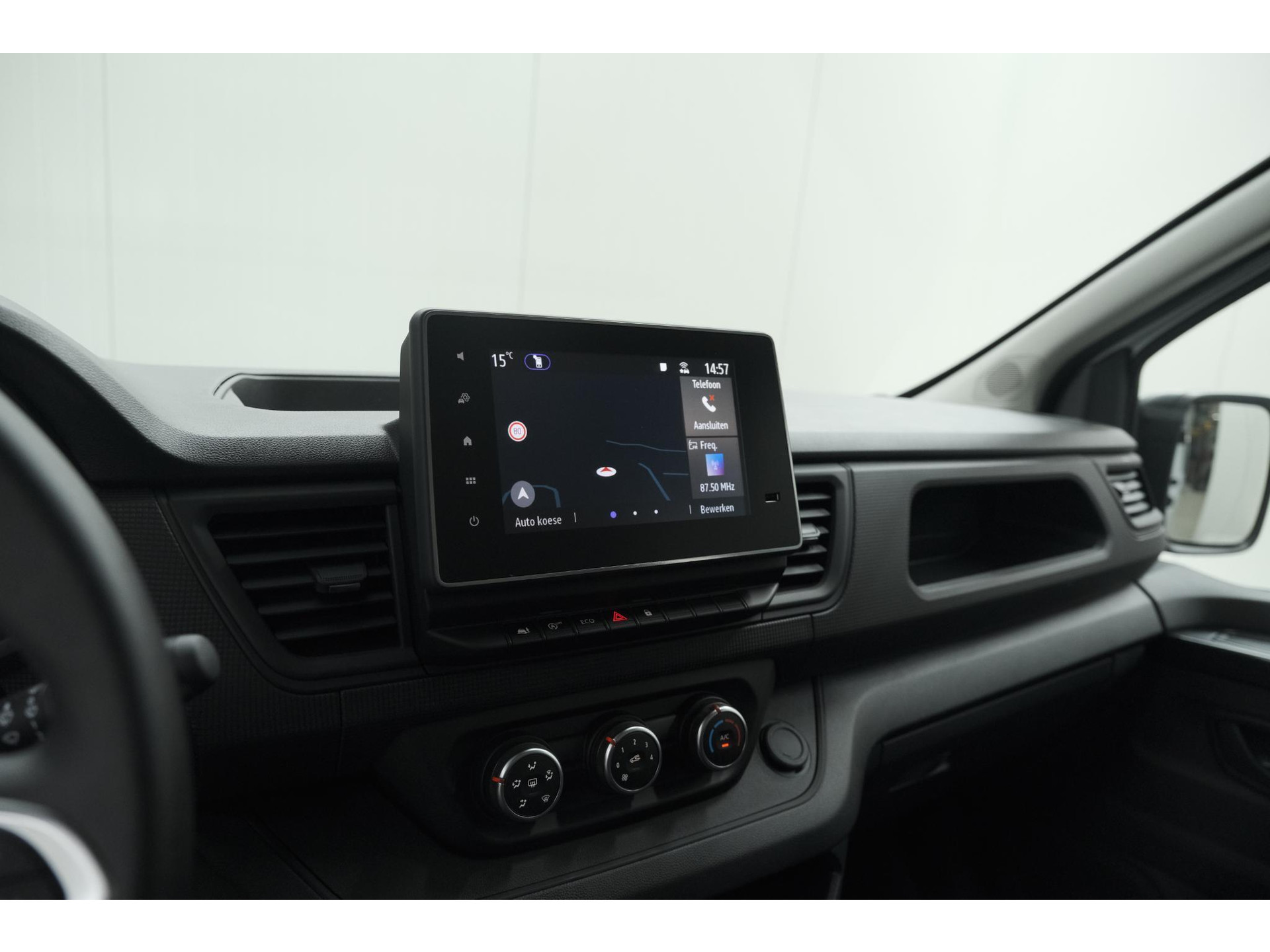 Renault Trafic 2.0 Blue dCi 130 T29 L2H1 Advance DC | 6 Zitplaatsen | Camera | Apple Carplay | Navigatie