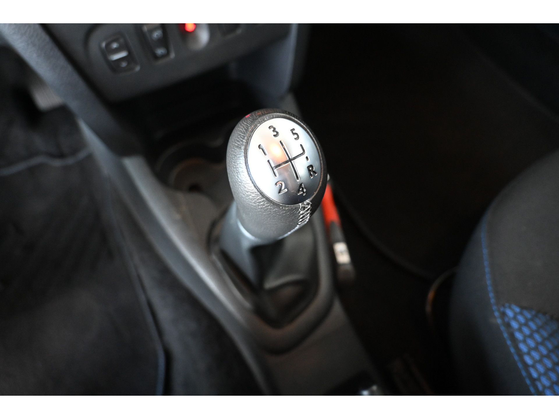 Dacia Sandero 1.0 TCe Stepway Serie Limitee 15th Anniv. Clima Navigatie Goed Onderhouden! Inruil Mogelijk!