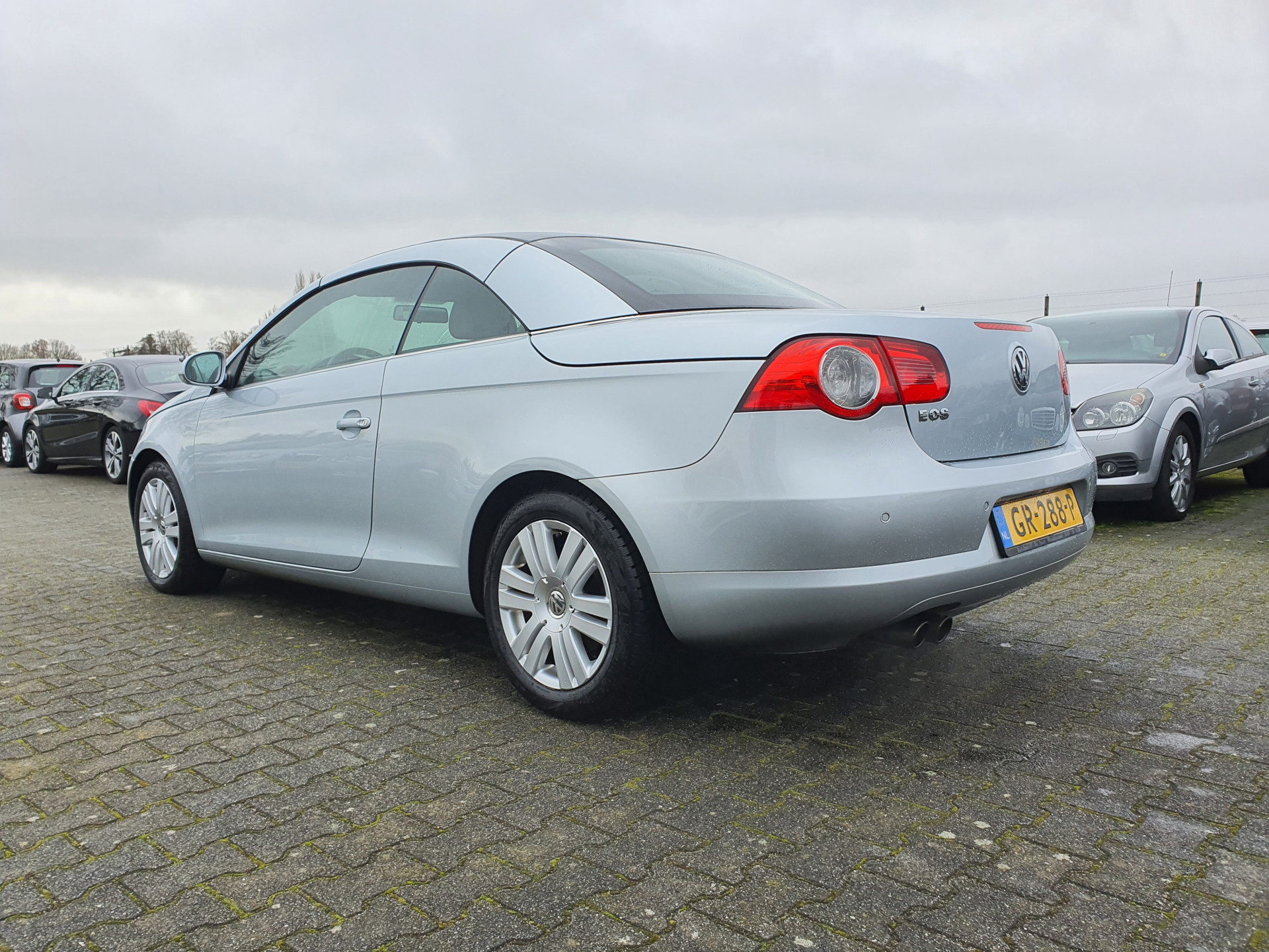 Volkswagen Eos 2.0 T-FSI Ambiente-Pack *FULL-LEATHER | XENON | PDC | ECC | CRUISE*