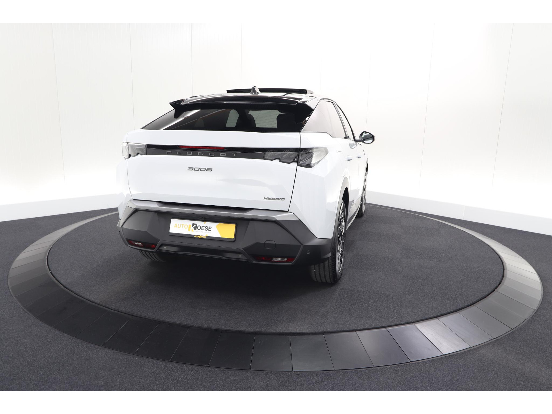 Peugeot 3008 1.2 Hybrid 136 GT | Panoramadak | FOCAL Audio | Alcantara Executive Pakket | 360 Camera | Adaptieve Cruise Control