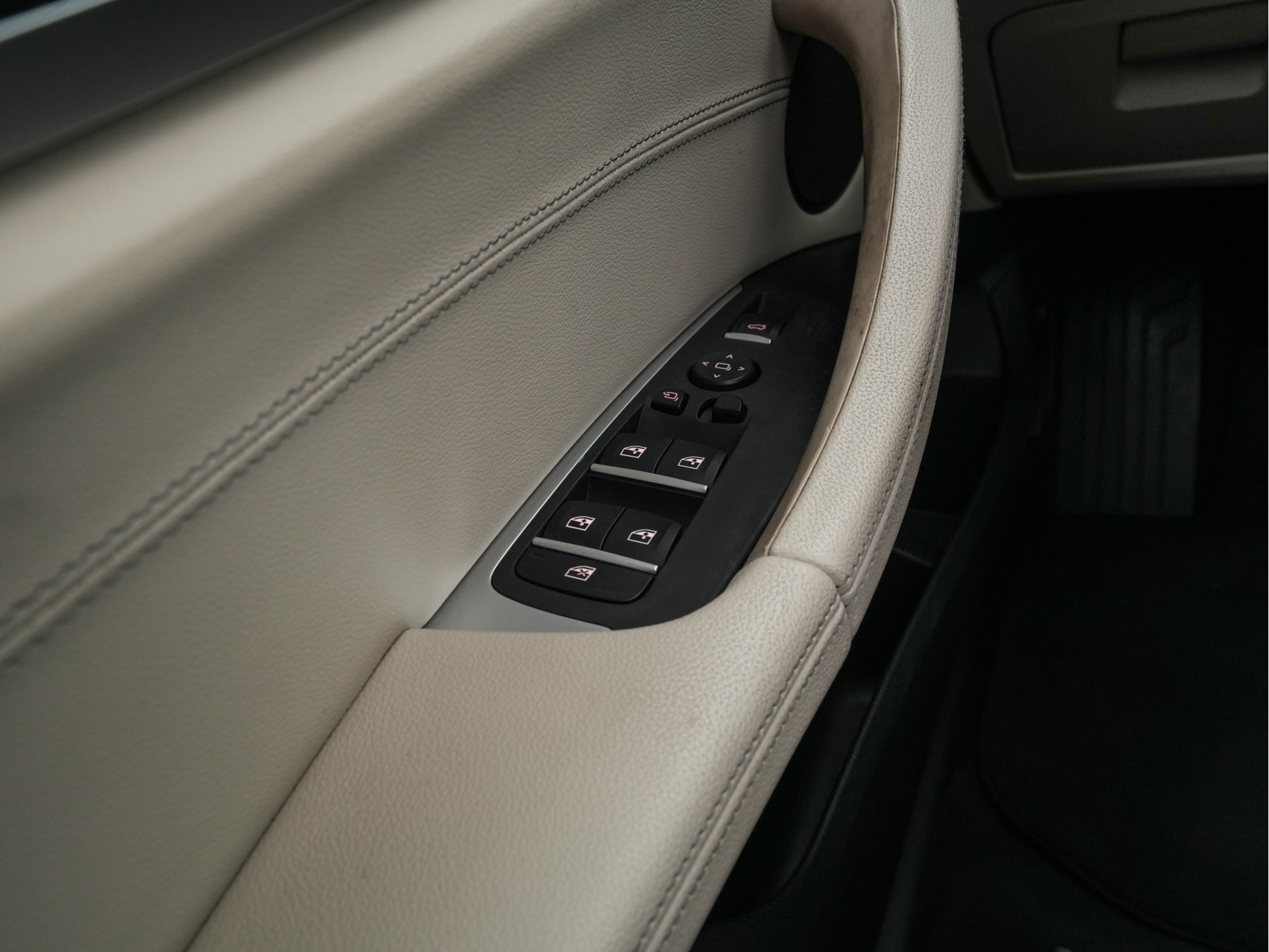 BMW X3 xDrive30d High Executive Luxury-Line Aut. *PANO | HEAD-UP | LEATHER | FULL-LED | NAVI-FULLMAP | HEATED-SPORT-SEATS | MEMORY-PACK | CAMERA | ECC | HIFI-AUDIO | PDC | CRUISE | TOWBAR |  19''ALU*