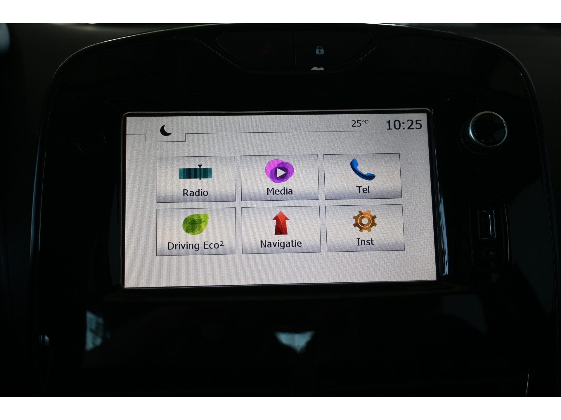 Renault Clio 1.2 Dynamique Automaat Airco Navigatie Cruise Control Goed Onderhouden! Inruil Mogelijk!