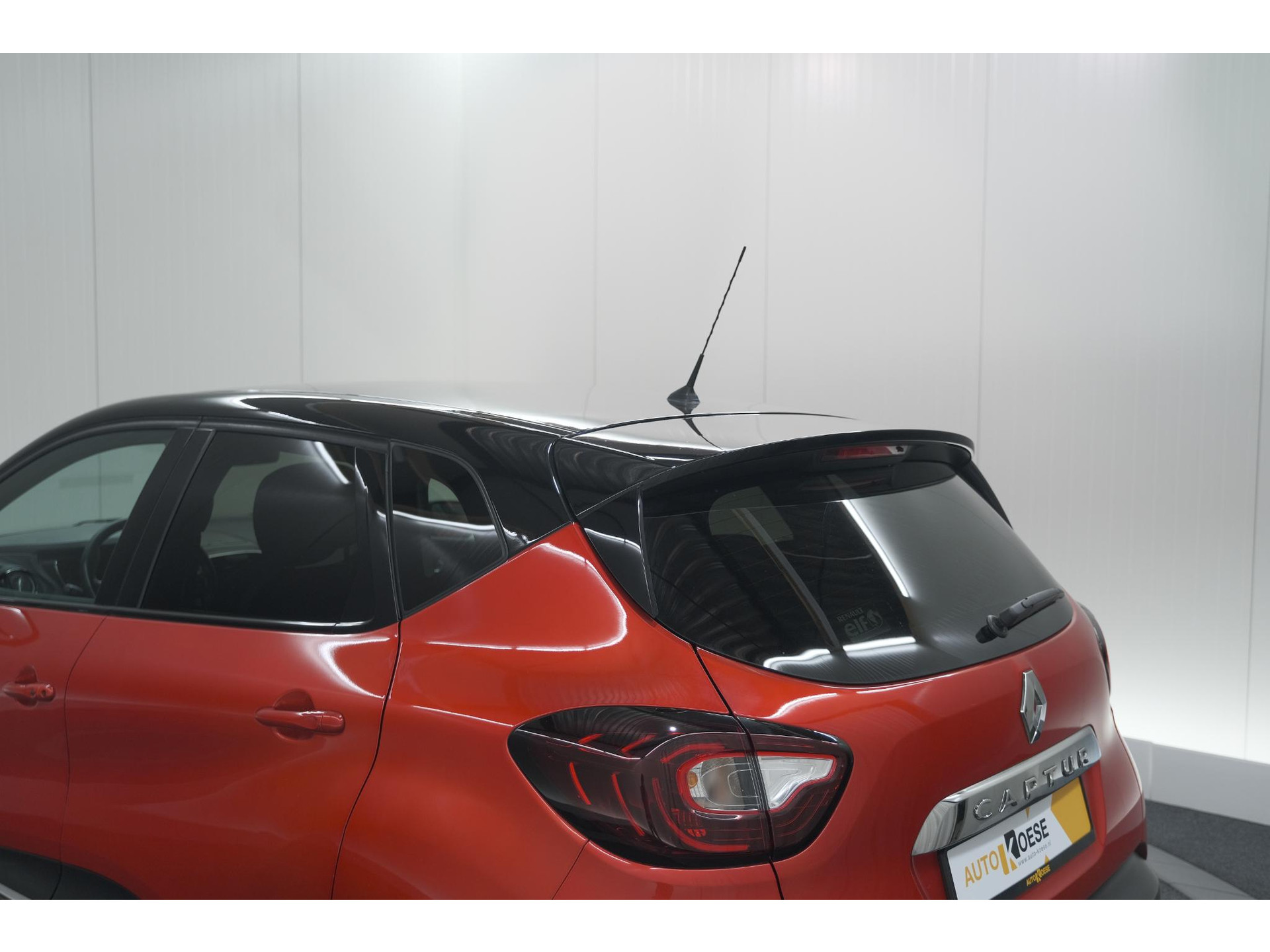 Renault Captur TCe 90 Intens | Trekhaak | Camera | Dodehoekdetectie | Navigatie