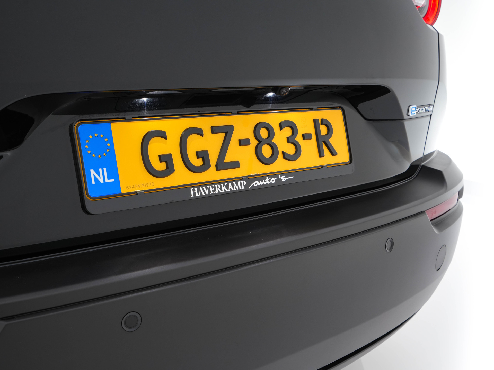 Mazda MX-30 e-SkyActiv EV 145 Advantage 36 kWh ( Fase-3 ) {SOH-100%} Aut. *HEAD-UP | ADAPTIVE-CRUISE | BLIND-SPOT | FULL-LED | HEATED-COMFORTSEATS | CAMERA | KEYLESS | DAB+ | DIGI-COCKPIT | SHIFT-PADDLES | NAVI-FULLMAP | ECC | PRIVACY-GLASS | PDC | 18''AL