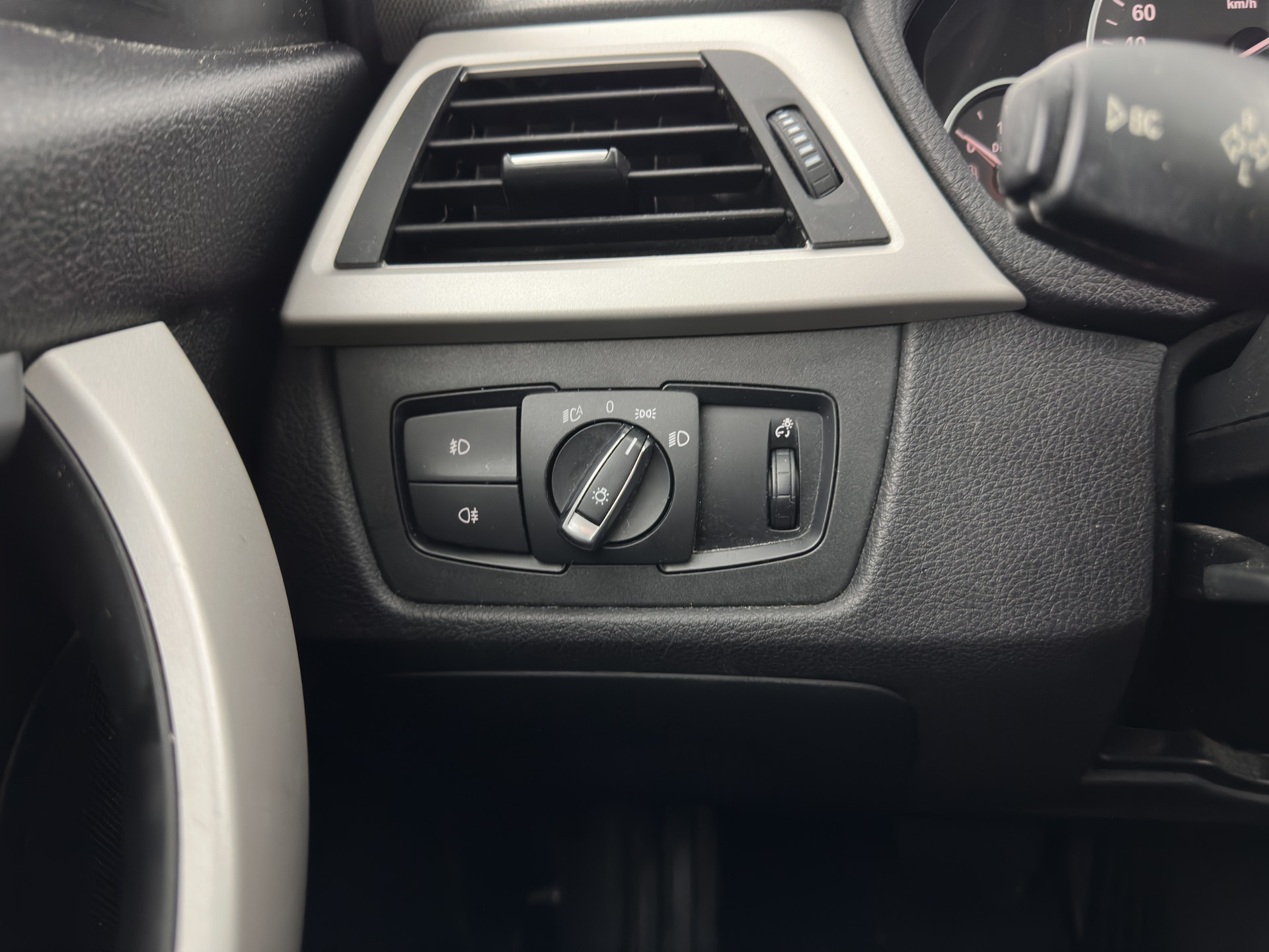 BMW 3-serie Touring 316d Centennial Executive Aut. *FULL-LED | SPORT-SEATS | NAVI-FULLMAP | ECC | PDC | CRUISE | 16''ALU*