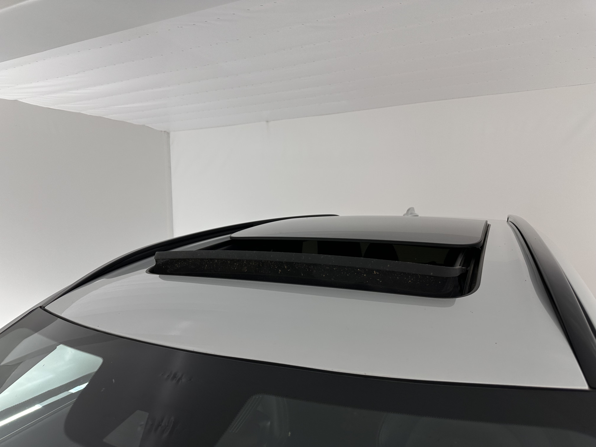 Volvo XC90 2.0 B5 AWD Inscription Intro Edition R-Design [ 7-Pers. ] Aut. *PANO | LEATHER-ALCANTARA | FULL-LED | MEMORY-PACK | BOWERS&WILKINS | BLINDSPOT | KEYLESS | DIGI-COCKPIT | NAVI-FULLMAP | PRIVACY-GLASS | HEATED-SPORTSEATS | 20''ALU | TOWBAR*