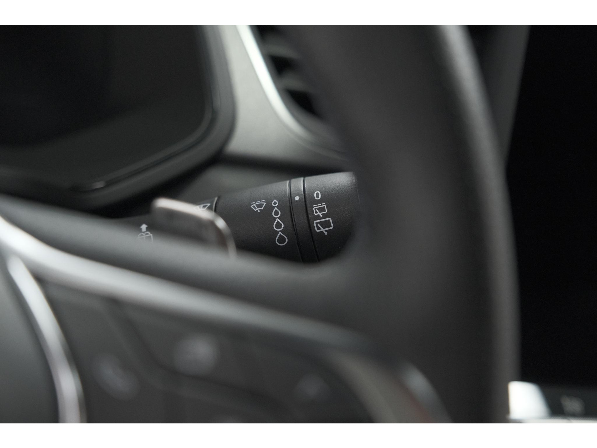 Renault Captur Mild Hybrid 160 EDC Techno | Pack Winter | Camera | Adaptieve Cruise Control | Apple Carplay