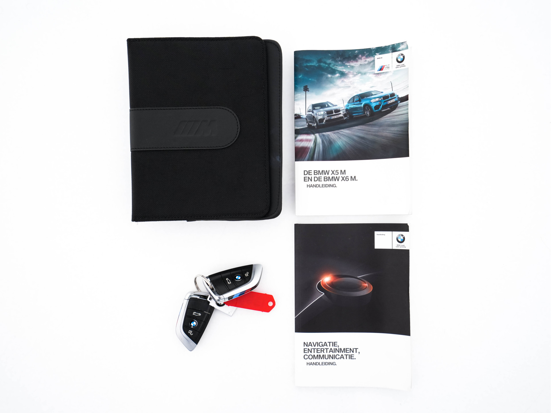 BMW X5 M High Executive M-Sportpack Aut. *PANO | HEAD-UP | LEATHER | FULL-LED | NAVI-FULLMAP | MEMORY-PACK | HARMAN/KARDON-AUDIO | KEYLESS | CAMERA | HEATED-COMFORTSEATS | SHIFTPADDLES | TOWBAR | 20''ALU*