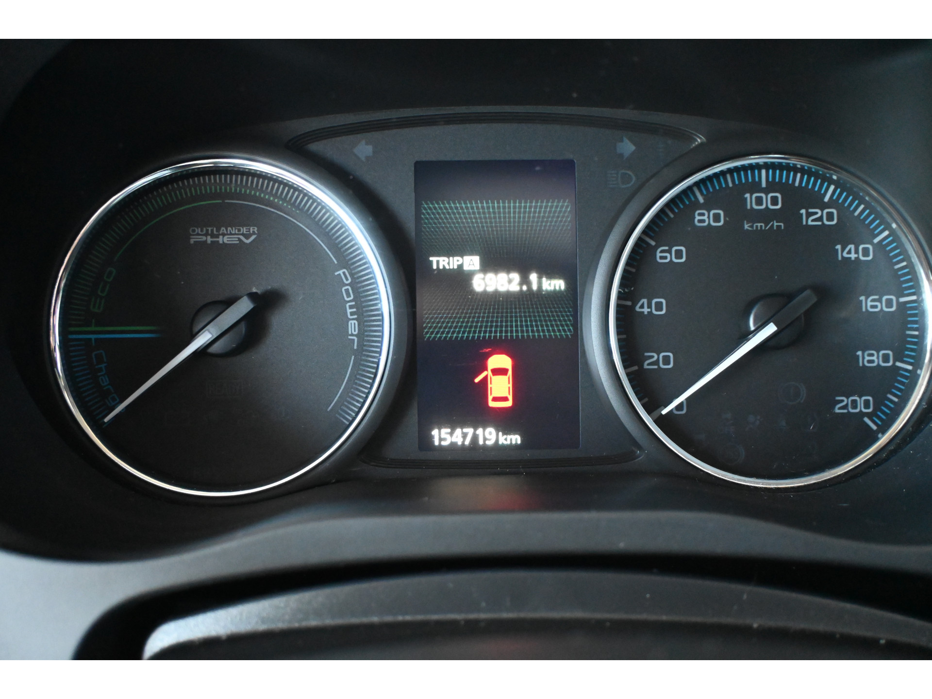 Mitsubishi Outlander 2.0 PHEV Automaat Limited Edition X-Line Navigatie Leder Trekhaak Schuifdak Rijklaarprijs! Inruil Mogelijk!