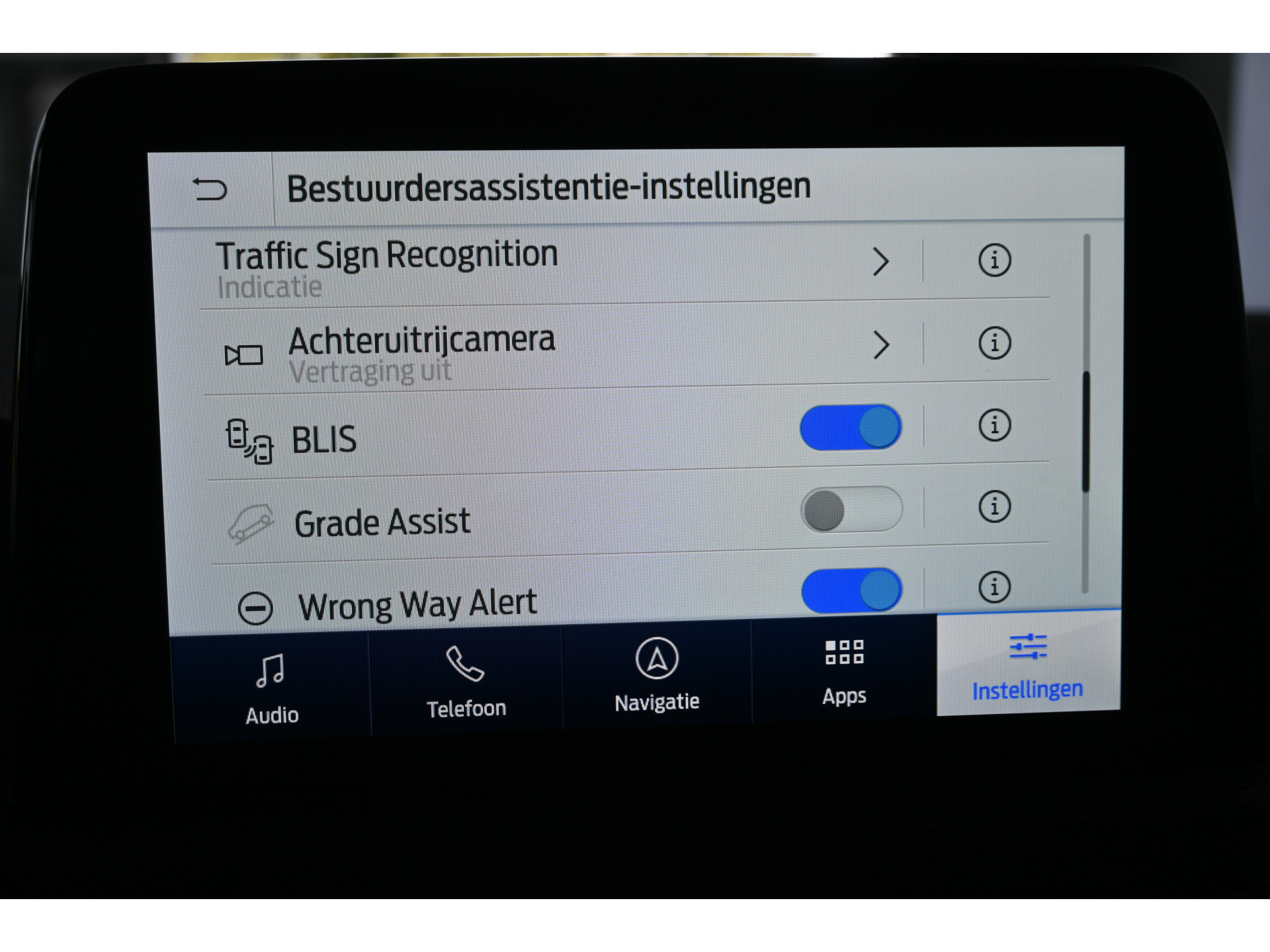 Ford Kuga 2.5 PHEV Vignale Automaat Navigatie Stoelverwarming Head Up! LED Camera Rijklaarprijs! Inruil Mogelijk!