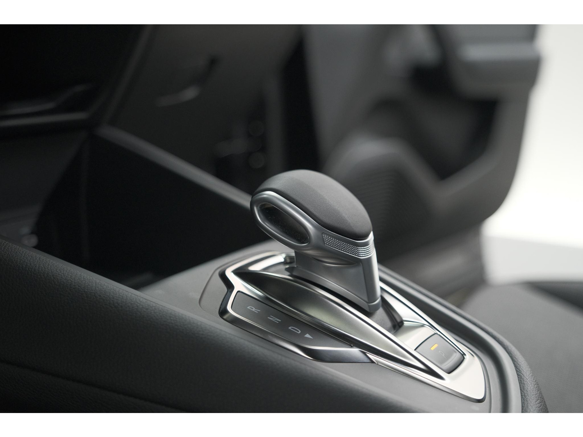 Renault Captur Mild Hybrid 160 EDC Techno | Pack Winter | Camera | Adaptieve Cruise Control | Apple Carplay