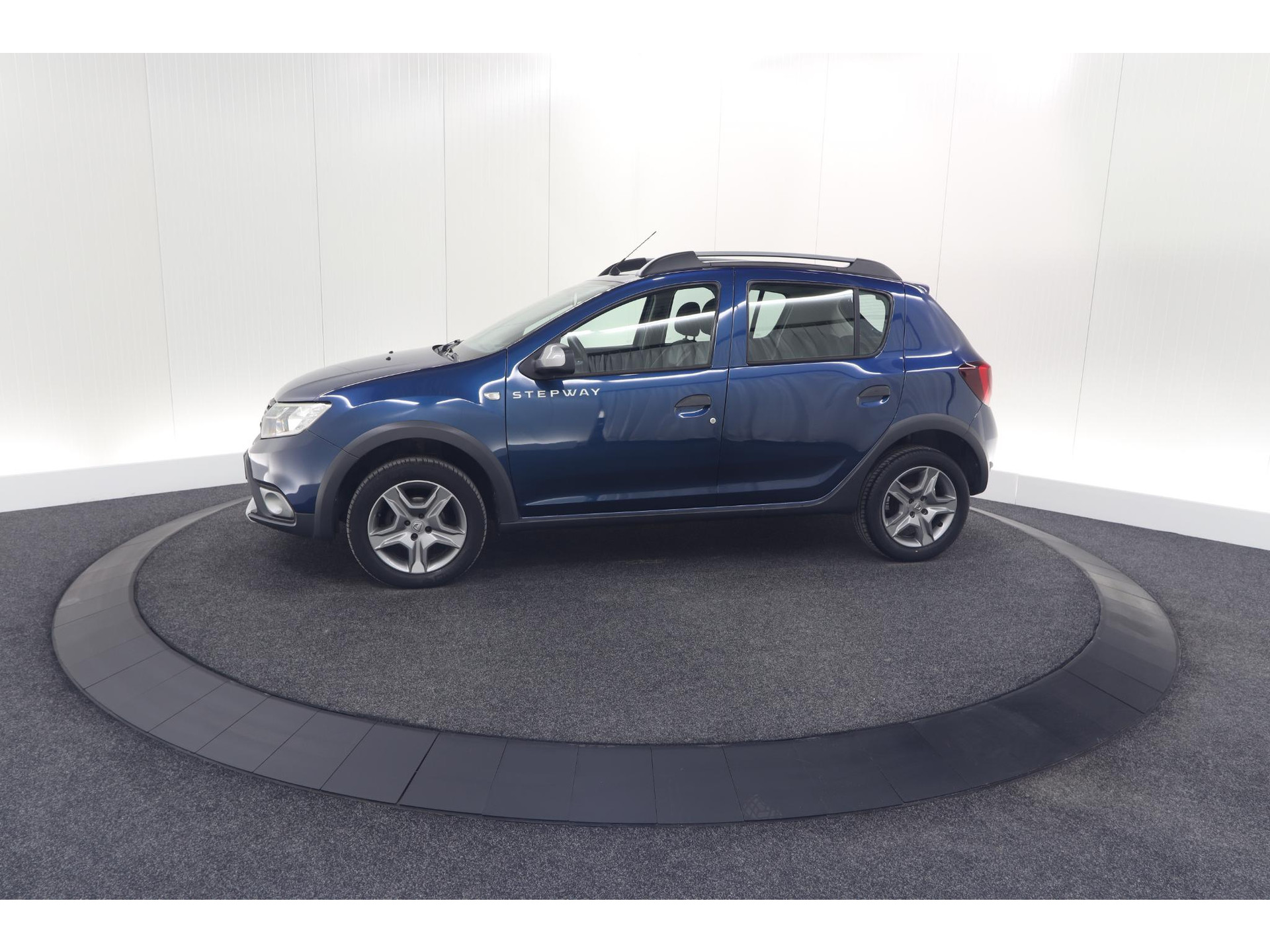 Dacia Sandero TCe 90 SL Stepway | Navigatie | Parkeersensoren | Airco