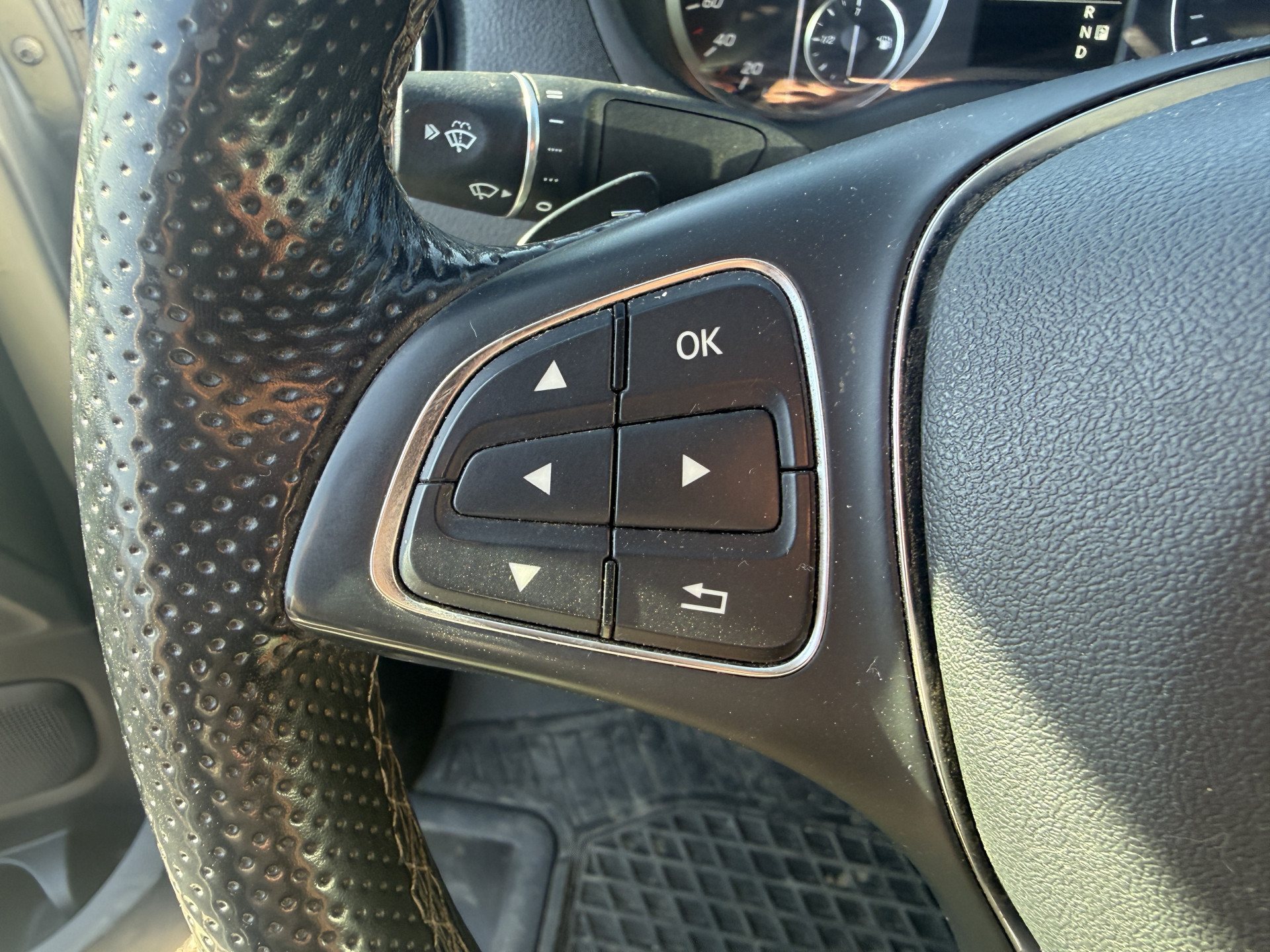 Mercedes-Benz Vito 119 1.9 CDI L2 190pk Automaat LE0 Dubbele Schuif Cruise Control Climate Control Trekhaak Carplay Camera Parkeersensoren v+a
