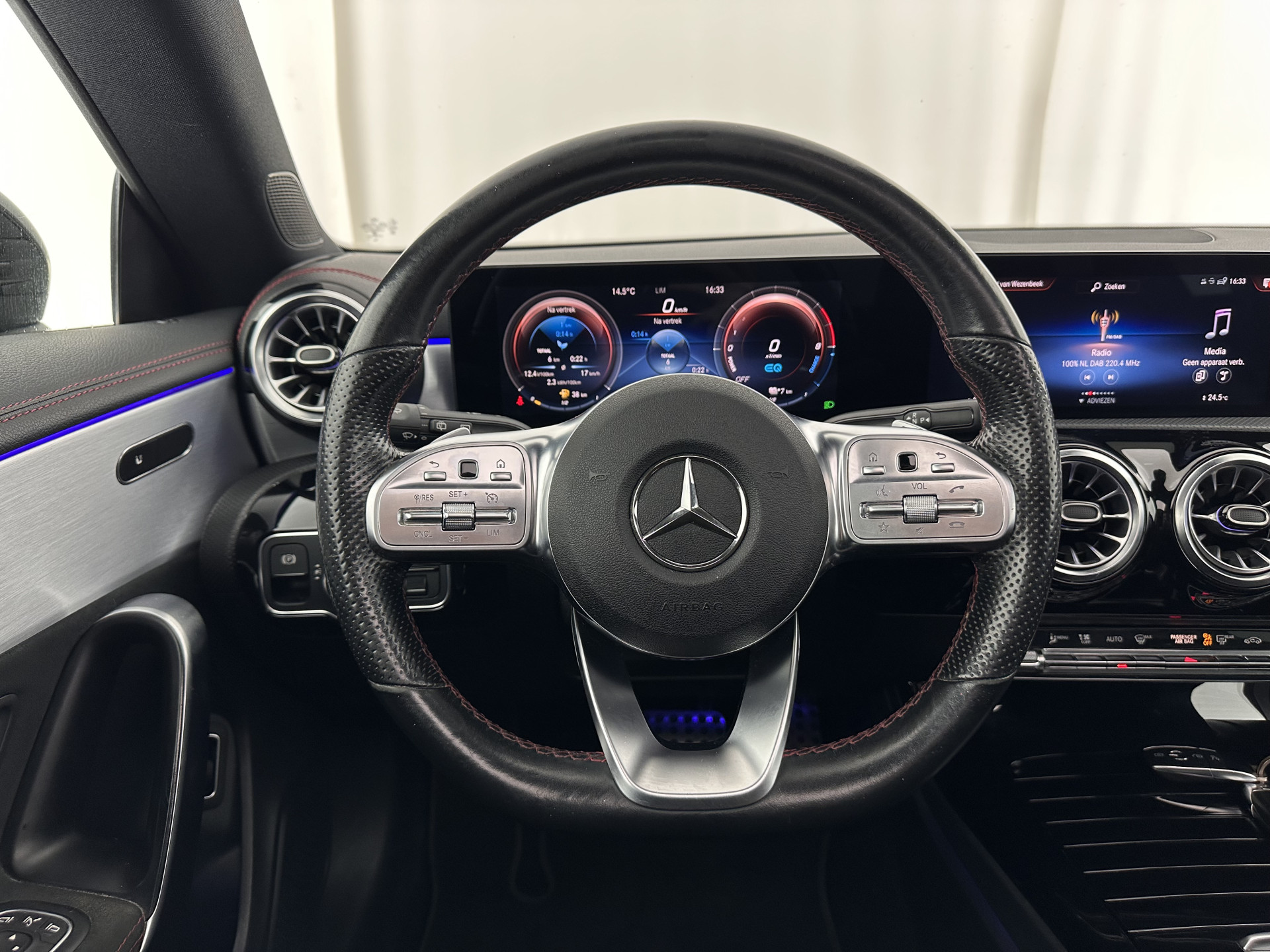 Mercedes-Benz CLA-klasse Shooting Brake 250 e AMG Limited Business Solution ( Plug-in ) (INCL-BTW) *PANO | LEATHER-MICROFIBRE | FULL-LED | AMBIENTLIGHT | BLINDSPOT | HEATED-SPORTSEATS | WIDESCREEN-DIGICOCKPIT | DAB+ | NAVI-FULLMAP | CAMERA | PRIVACYGLASS