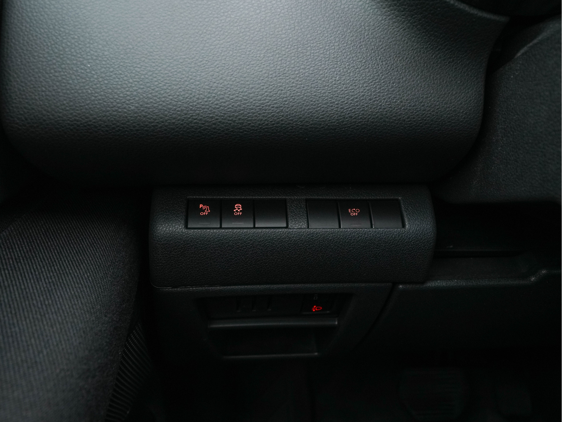 Peugeot 3008 2.0 HDiF HYbrid4 Aut. *NAVI-FULLMAP | COMFORT-SEATS | ECC | SHIFT-PADDLES | PDC | CRUISE | 16''ALU*