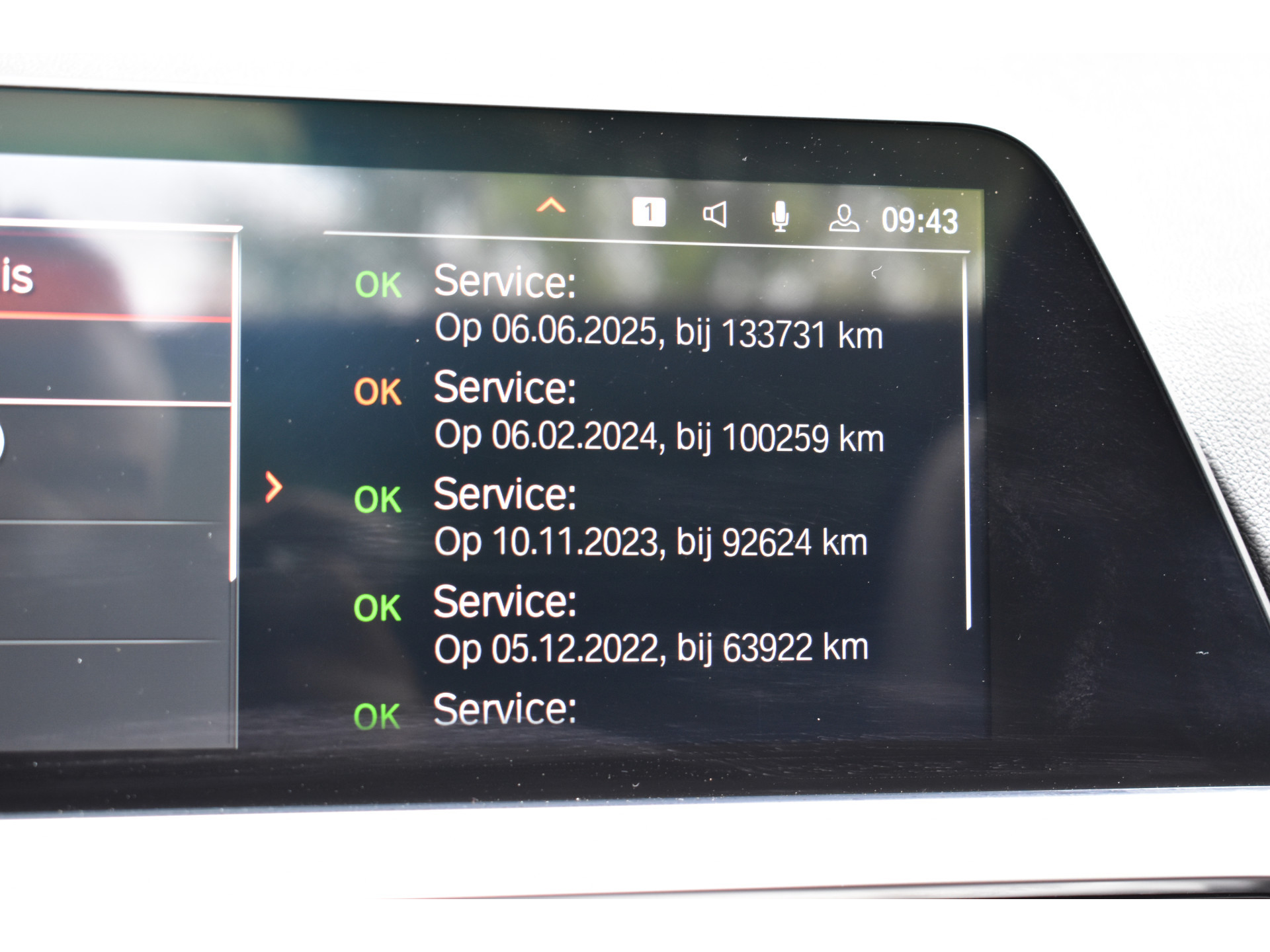 BMW 3-serie Touring 330e Business Edition Plus Plugin-hybride Pano Leder