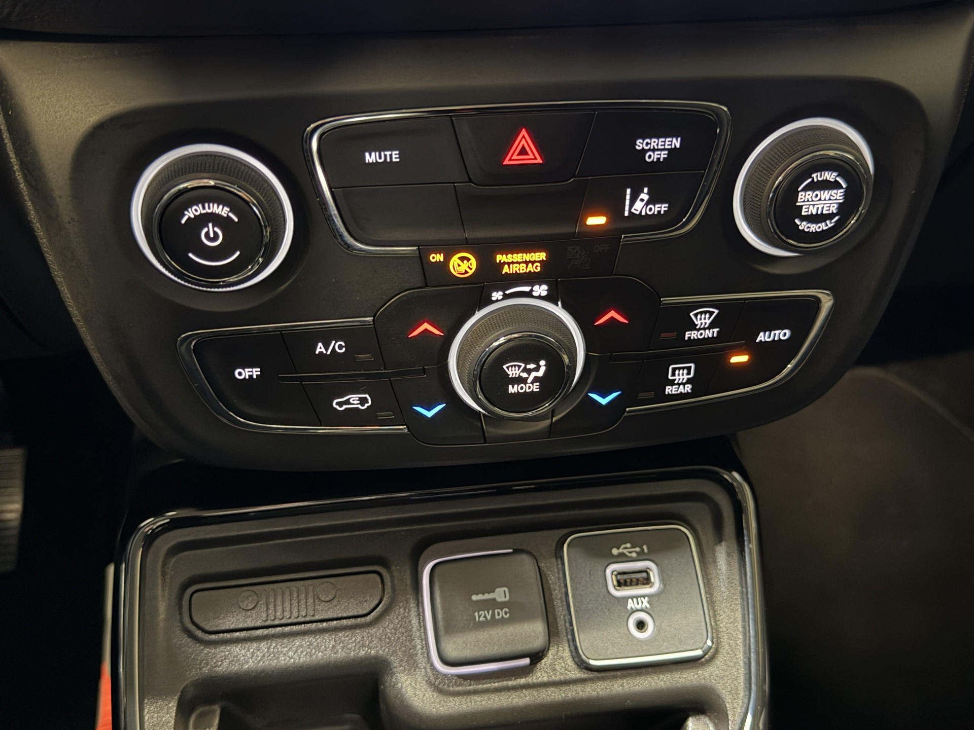 Jeep Compass 1.3T Night Eagle Liberty Edition | Camera | Carplay | Trekhaak