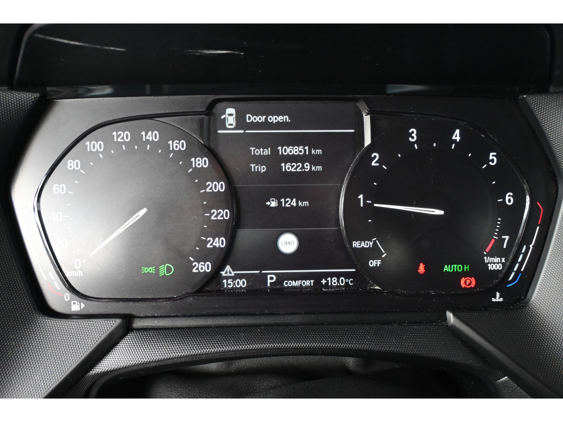 BMW 1-serie 118i High Executive Aut M Sport Navigatie Carplay Dealer Onderhouden! Inruil Mogelijk!