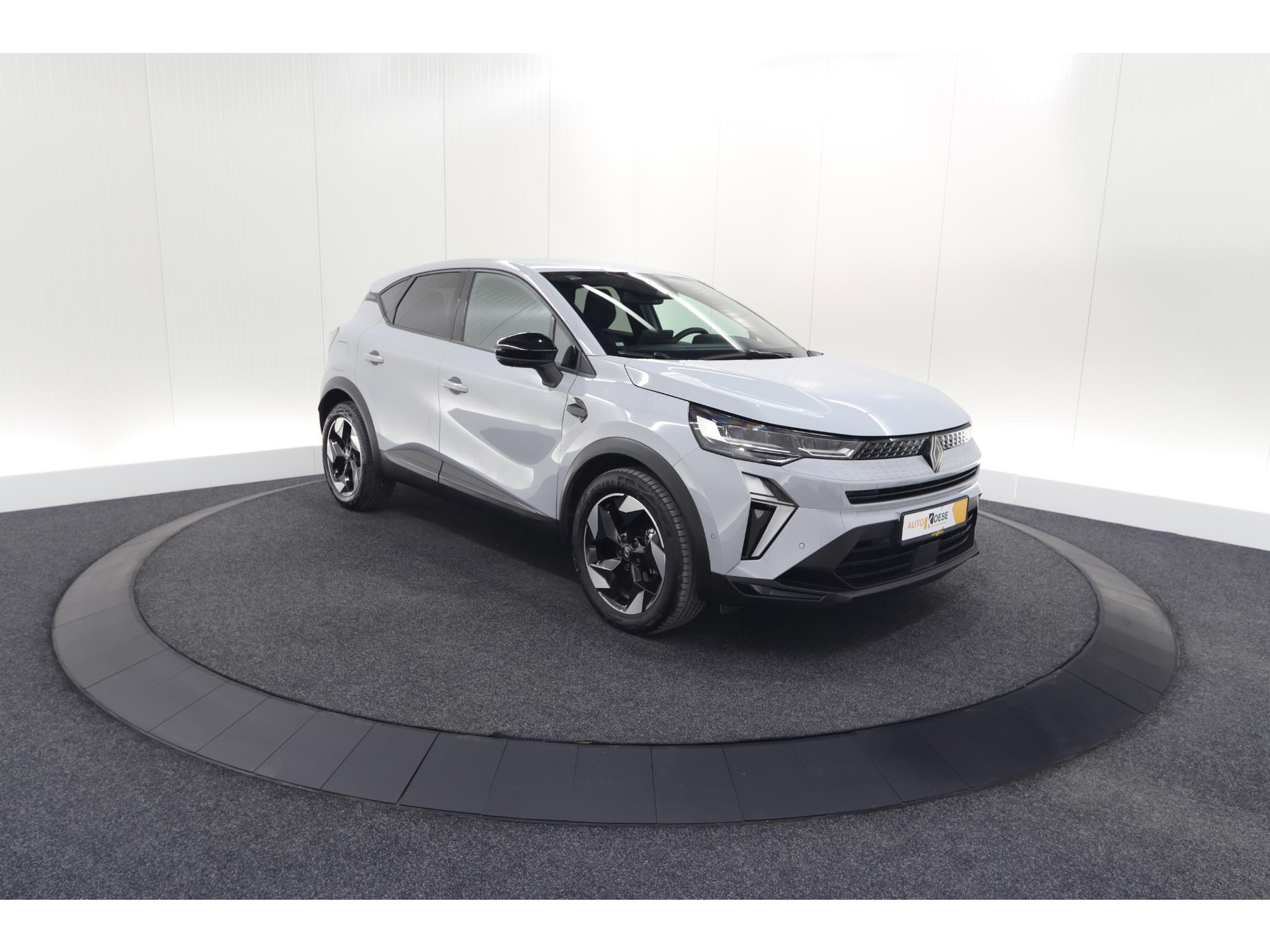 Renault Captur TCe 90 Techno | Nieuw Model | Camera | Navigatie | Apple Carplay | Pack Full Screen | 18 Inch Lichtmetalen Velgen