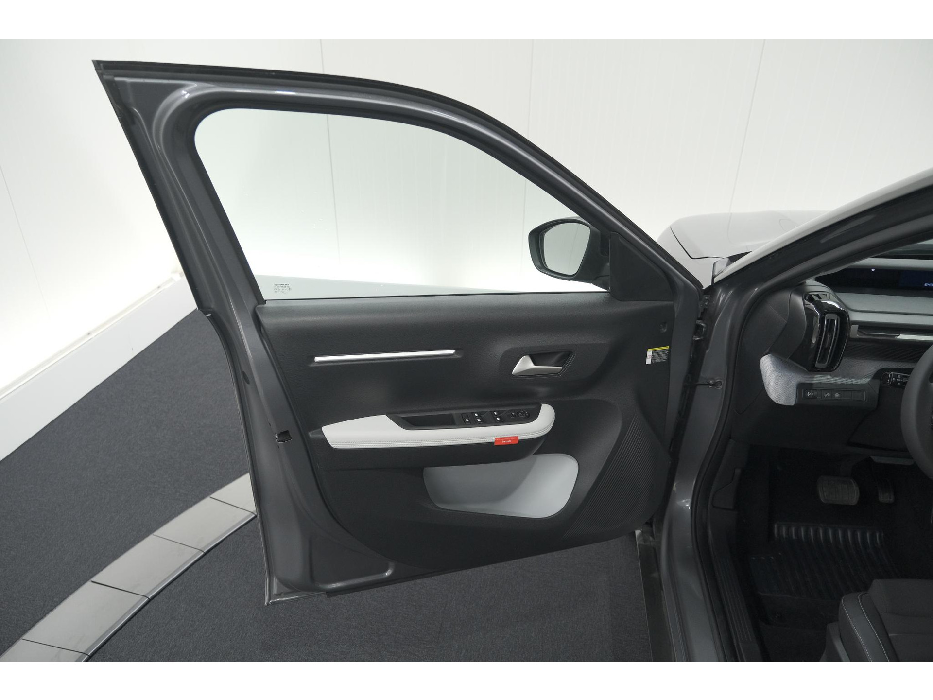 Citroen Ë-C3 Max 113pk 44 kWh | 7 KW Laadfunctie | Camera | Navigatie | Apple Carplay | Parkeersensoren