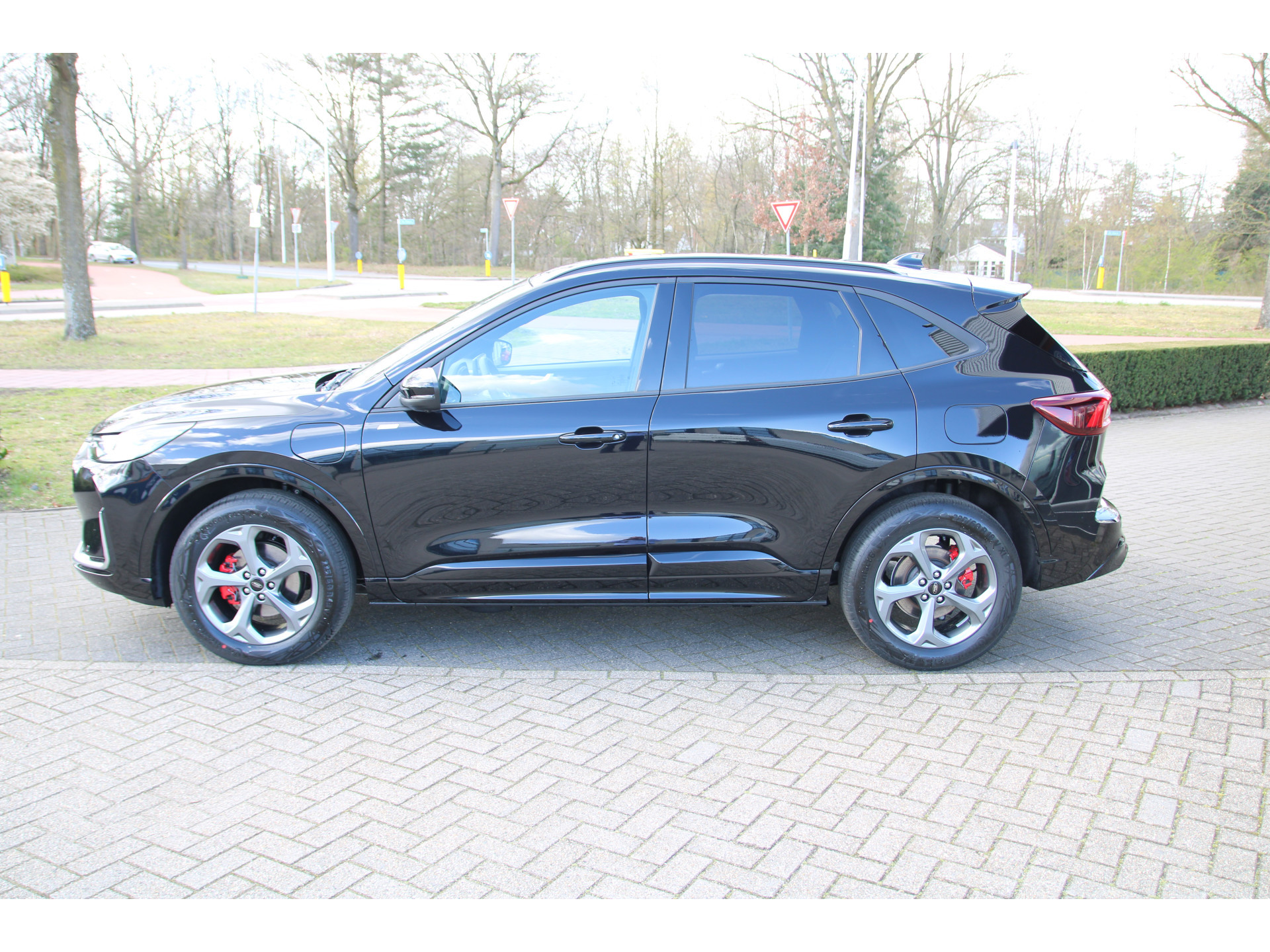 Ford Kuga 2.5 PHEV 243 PK ST-Line X WINTER-PACK | B&O PREMIUM AUDIO | BLIS