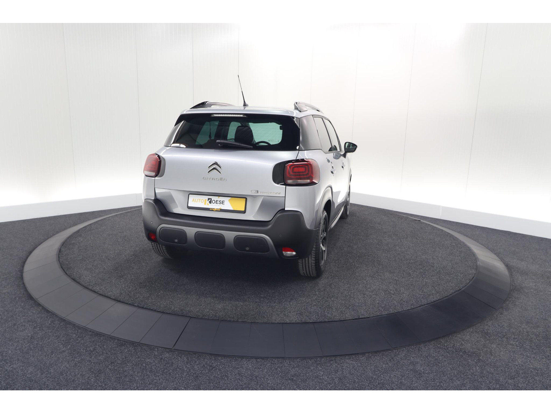 Citroen C3 Aircross PureTech 130 EAT6 Max | Parkeersensoren | Stoelverwarming | Apple Carplay | 16 Inch Lichtmetalen Velgen