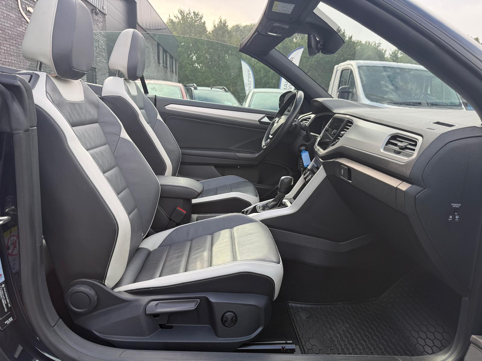 Volkswagen T-Roc Cabrio 1.5 TSI Style | 2E EIGENAAR | 3/6/12 MND GARANTIE | AUTOMAAT | DIGITAL DASH | ACC | LED | CARPLAY | DAB | STOEL/STUUR VERW. |