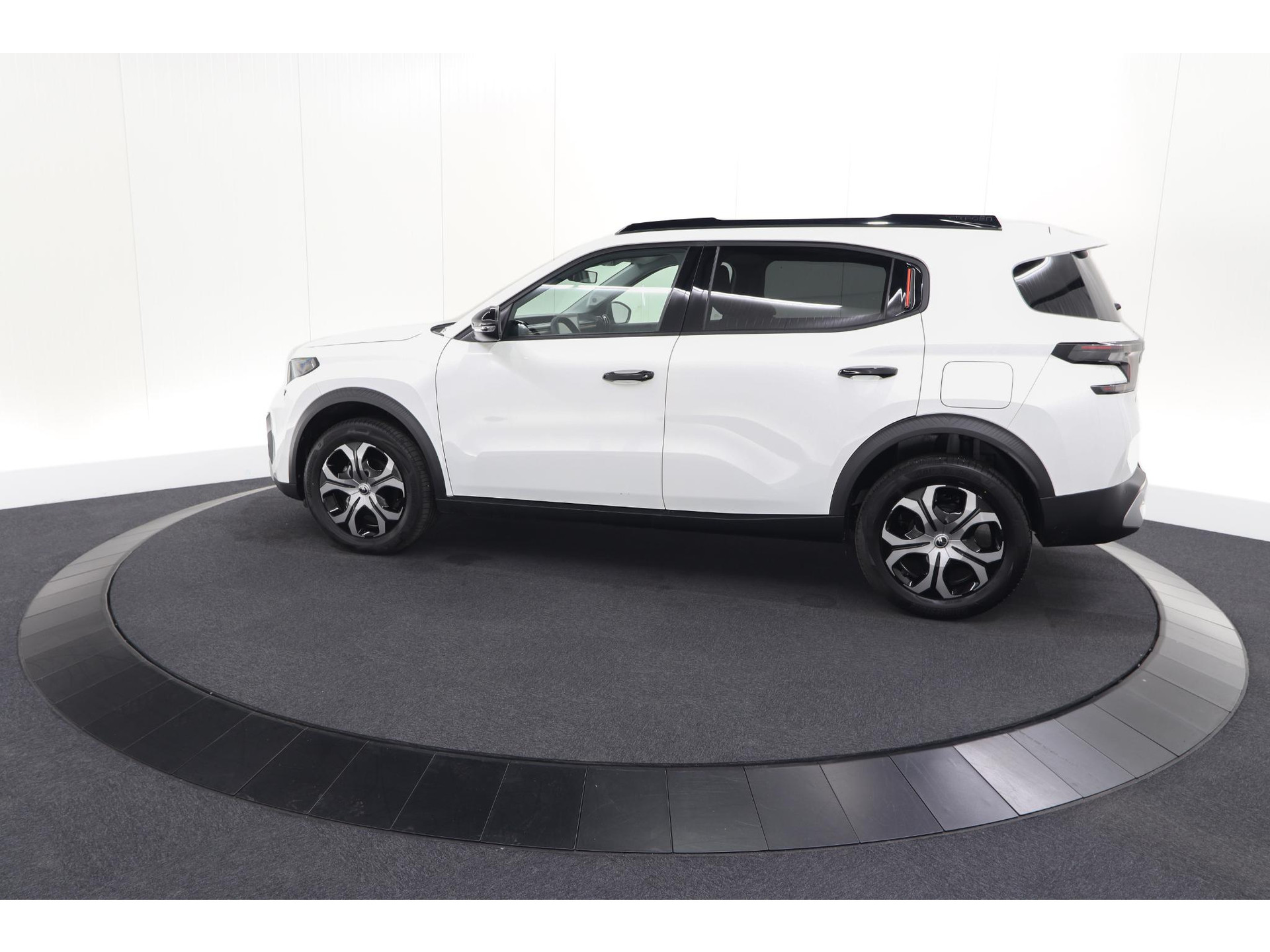 Citroen C3 Aircross 1.2 Turbo 100pk Plus | Camera | Parkeersensoren | Apple Carplay