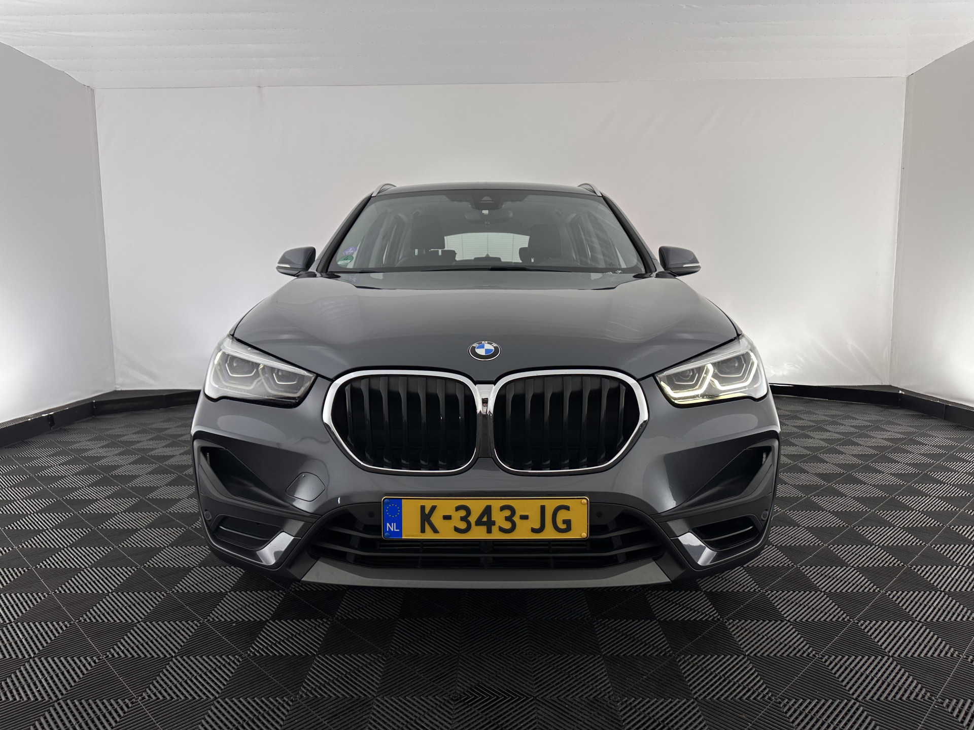 BMW X1 xDrive25e eDrive Edition ( Plug-In ) (INCL-BTW) *LEATHER | FULL-LED | HARMAN/KARDON | CAMERA | HEATED-COMFORTSEATS | NAVI-FULLMAP | ECC | KEYLESS |  PDC | CRUISE | DAB | TOWBAR | HEAD-UP | 17''ALU*