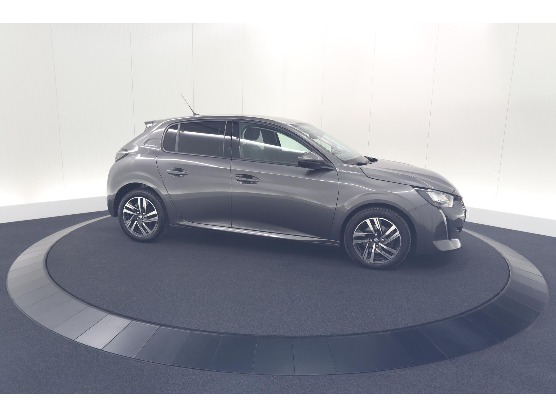 Peugeot 208 PureTech 100 Allure Pack | Parkeersensoren | Apple Carplay | Stoelverwarming