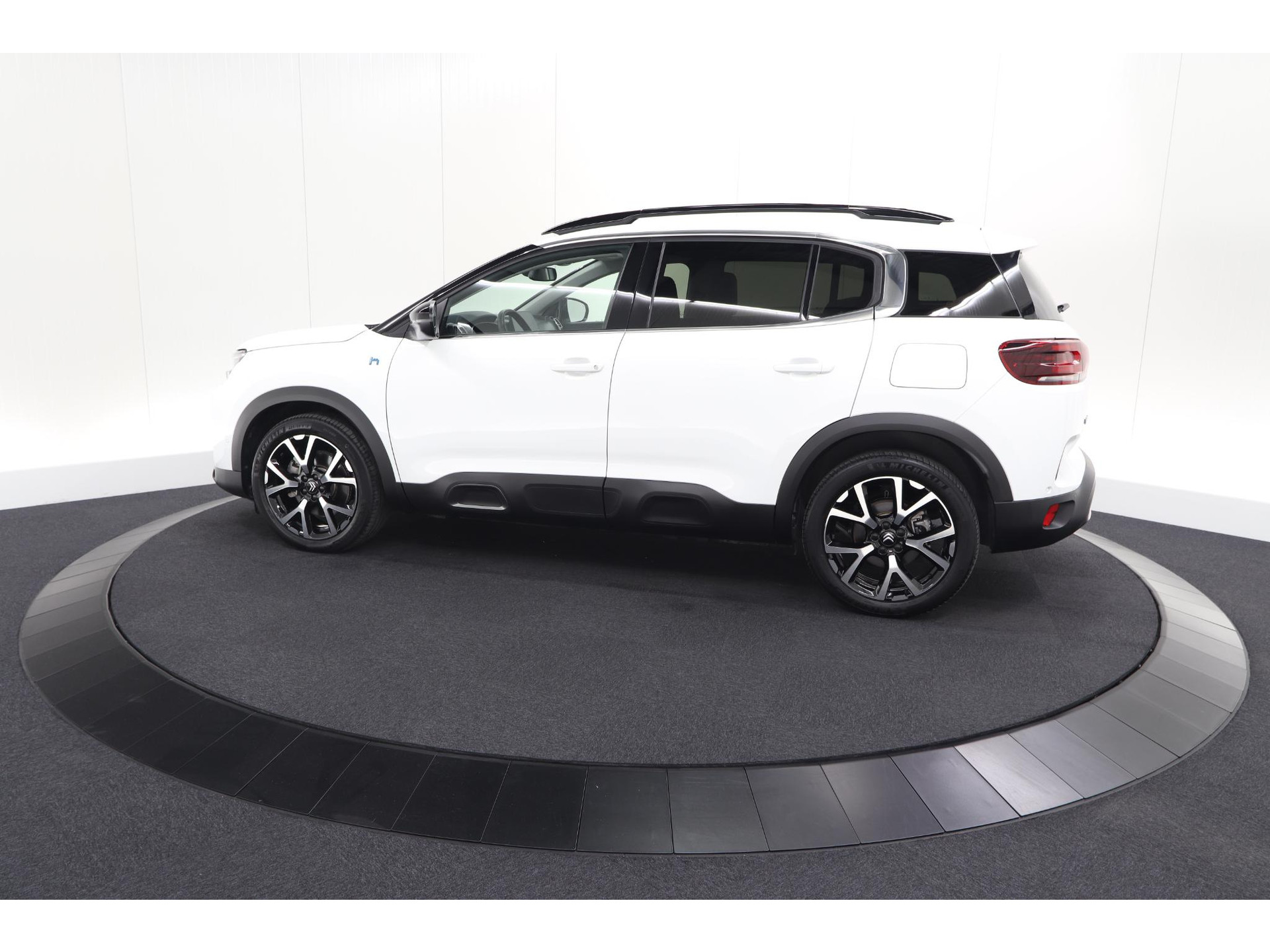 Citroen C5 Aircross 1.6 Plug-in Hybrid 225 Shine | Adaptieve Cruise Control | Pack Ambiance | Camera
