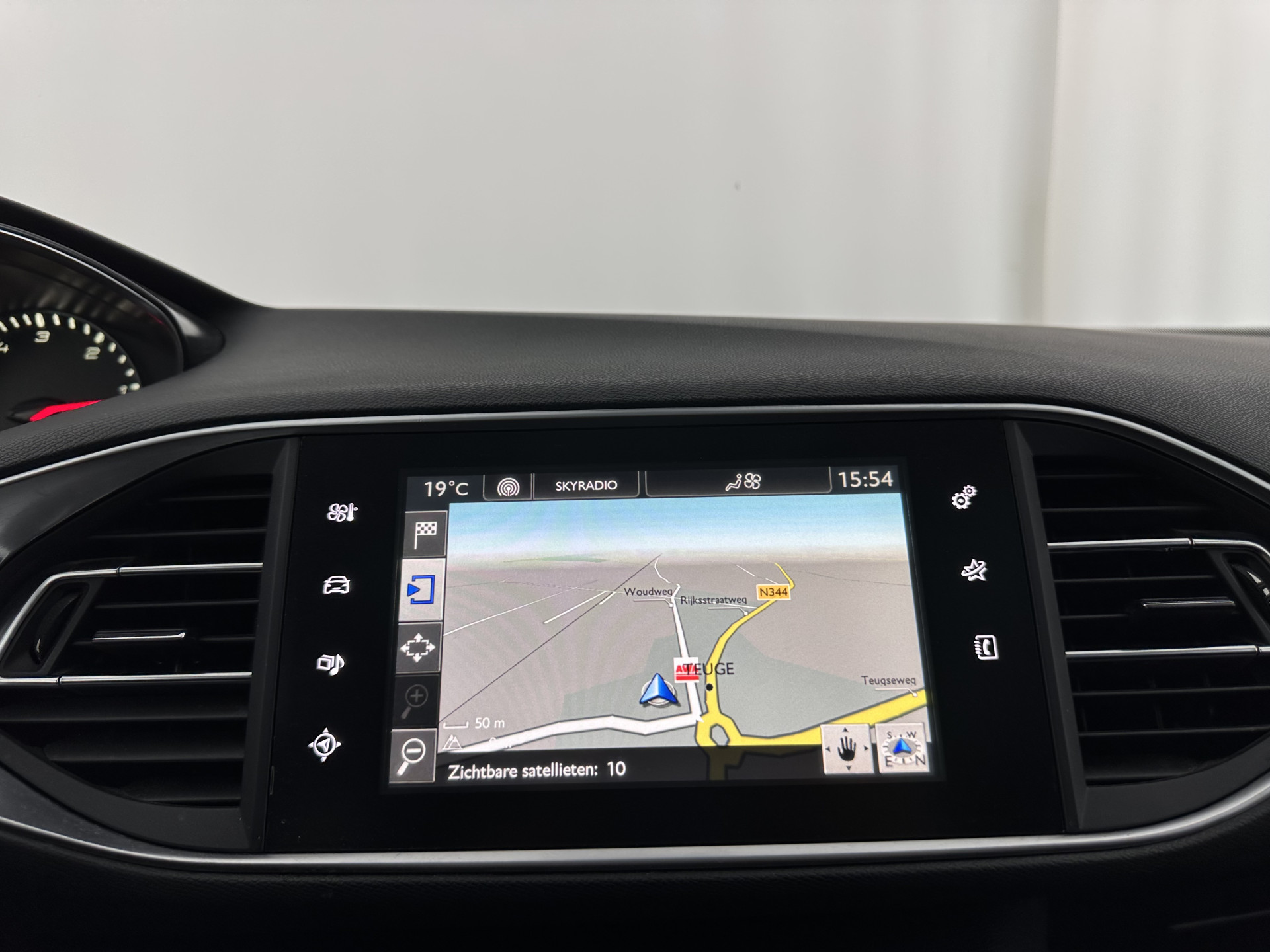 Peugeot 308 SW 1.6 BlueHDI Blue Lease Limited *PANO | NAVI-FULLMAP | CAMERA | COMFORTSEATS | ECC | PDC | CRUISE | TOWBAR*