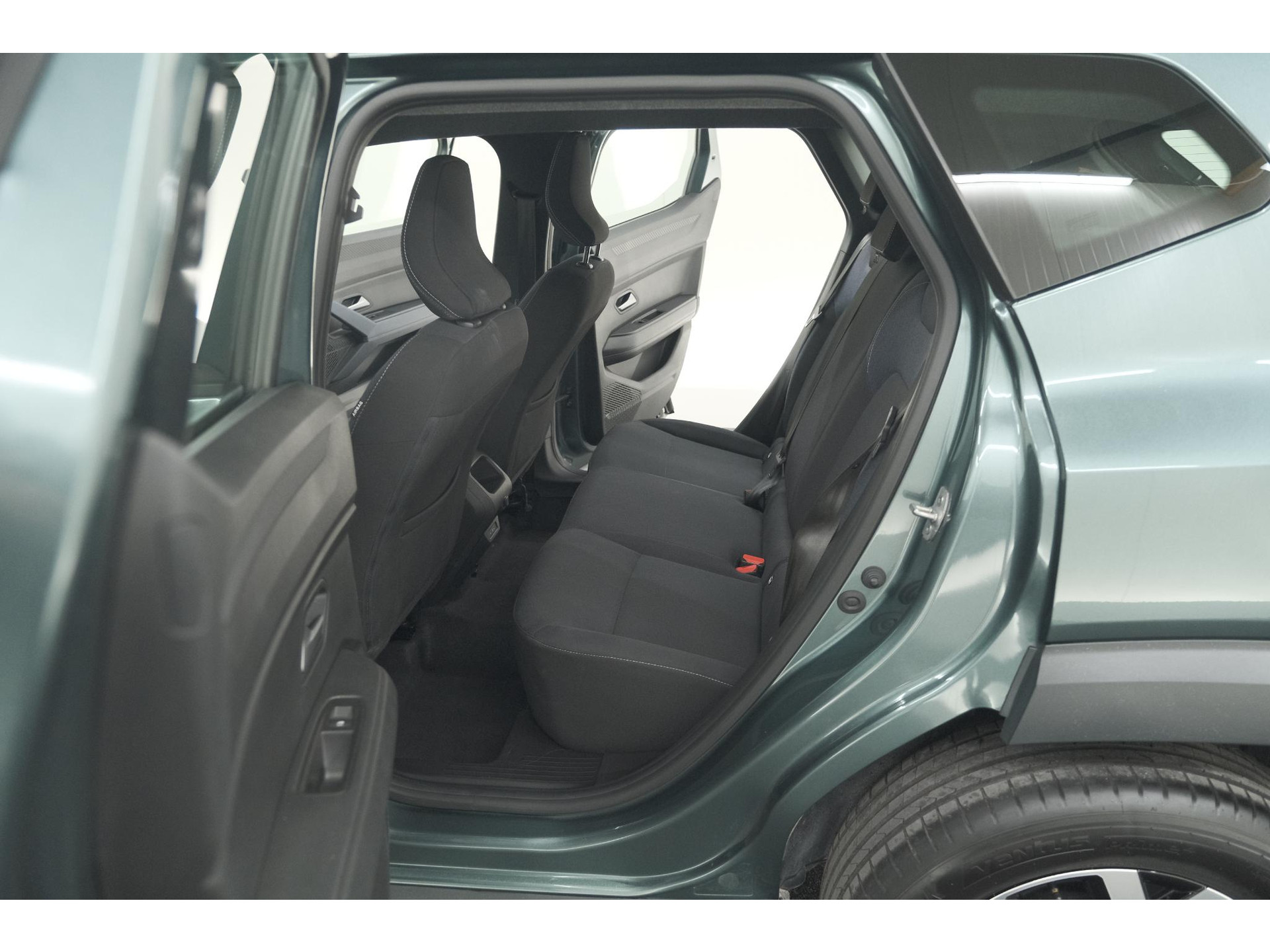 Dacia Duster Mild Hybrid 130 Expression | Camera | Stoelverwarming | Apple Carplay | Navigatie