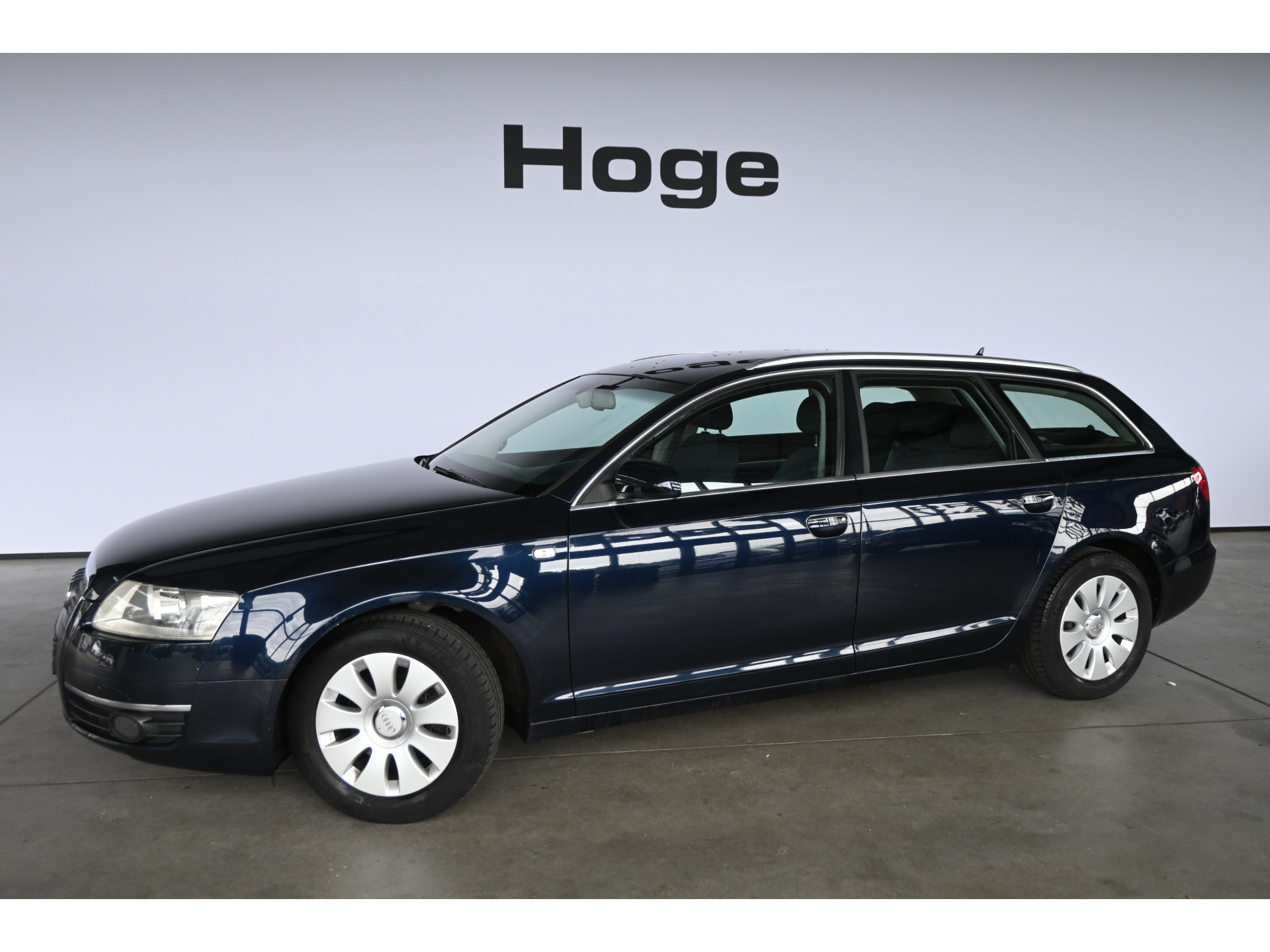 Audi A6 Avant 2.4 Pro Line Clima Cruise control Navigatie Trekhaak 100% Onderhouden! Inruil Mogelijk!