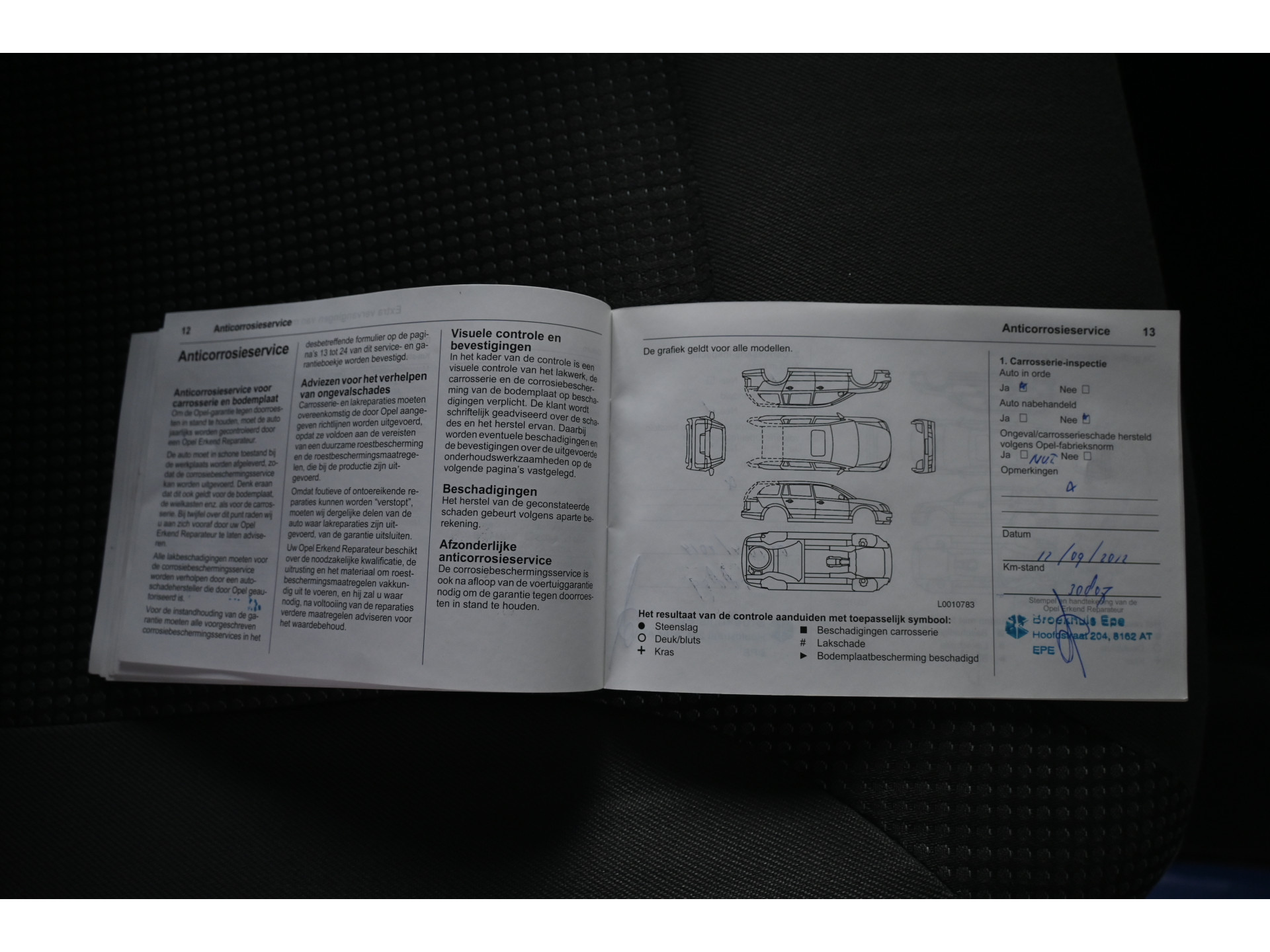 Opel Vivaro Combi 2.5 CDTI L1H1 Automaat 9 Persoons Airco Trekhaak Rijklaarprijs! Inruil Mogelijk!
