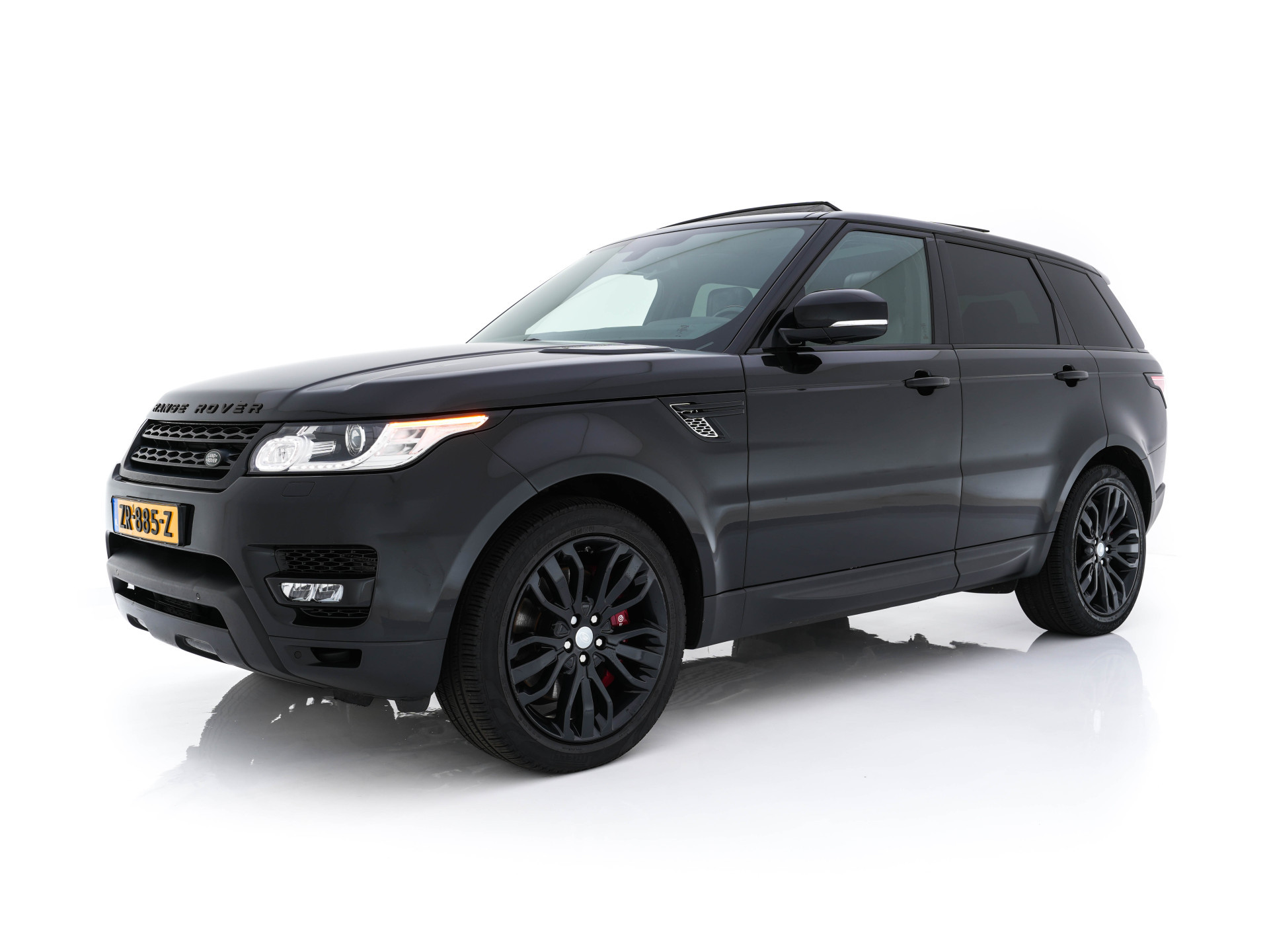 Land Rover Range Rover Sport 3.0 SDV6 HSE Dynamic Aut. *PANO | LEATHER | BI-XENON | NAVI-FULLMAP | CAMERA | KEYLESS | AIR-SUSPENSION | ECC | PDC | CRUISE | PRIVACY-GLASS | SHIFT-PADDLES | BREMBO-BRAKES | COMFORT-SEATS | 21''ALU*