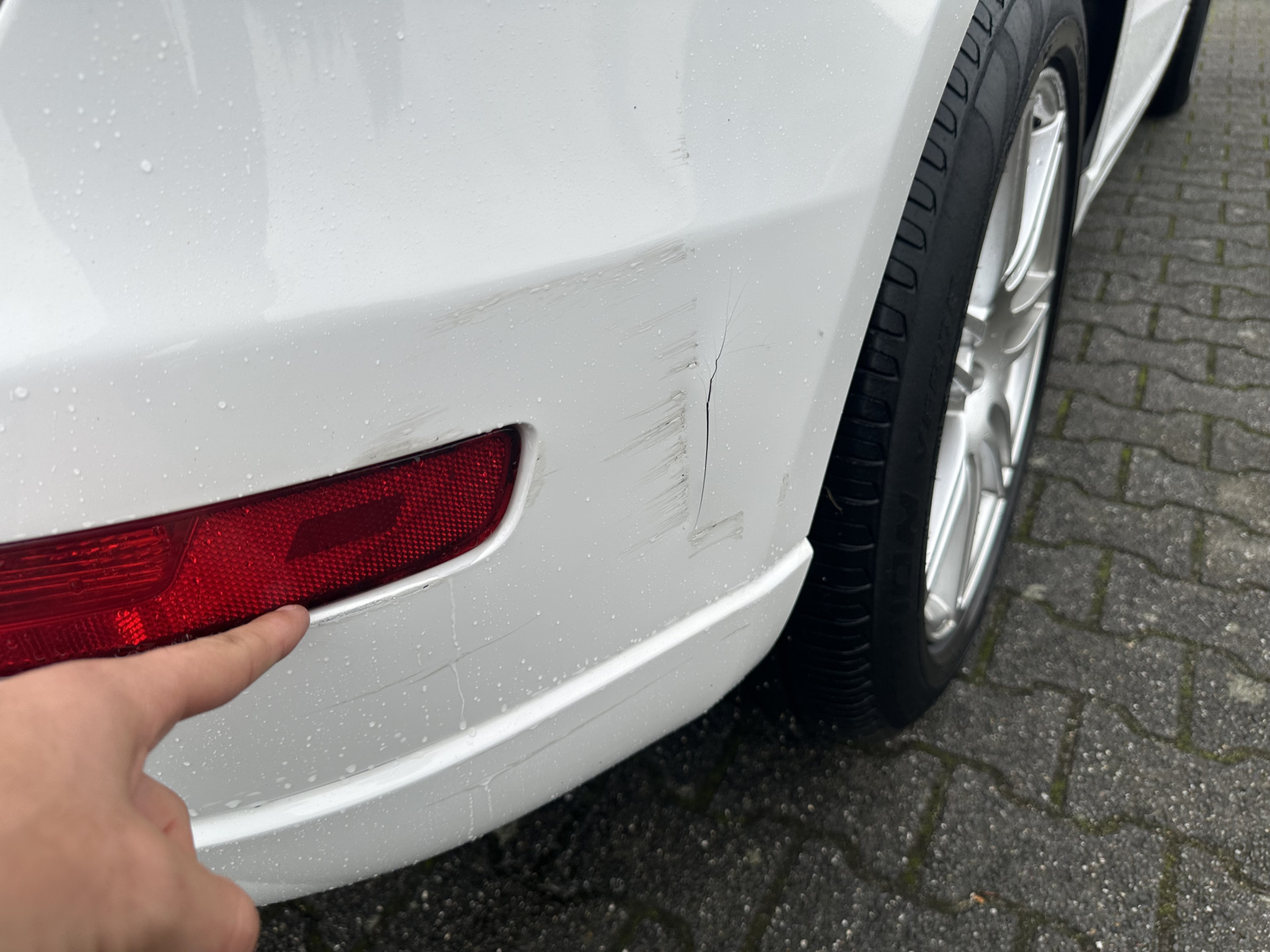 Audi Q5 2.0 TFSI Quattro (OIL PRESSURE PROBLEM) Pro Line Aut. *PANO | LUXURY-LEATHER | XENON-PLUS | NAVI-FULLMAP | PDC | AUDI-SOUNDSYSTEM | PRIVACY-GLASS | ECC | CRUISE | HEATED-COMFORTSEATS |  18"ALU*