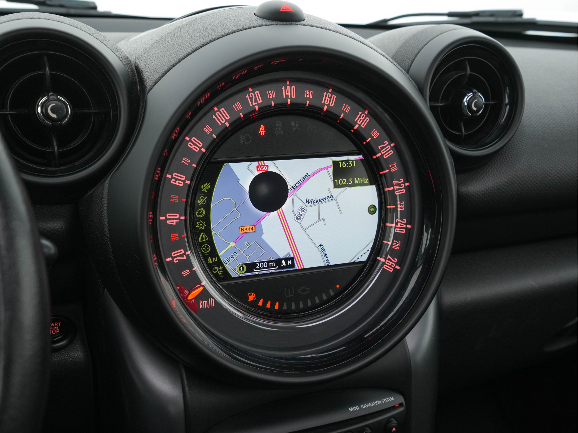 MINI Mini Countryman 2.0 Cooper SD ALL4 Pepper *PANO | LEATHER | BI-XENON | NAVI-FULLMAP | HEATED-COMFORTSEATS | ECC | HEATED-SEATS | PDC | CRUISE | TOWBAR | 17''ALU*