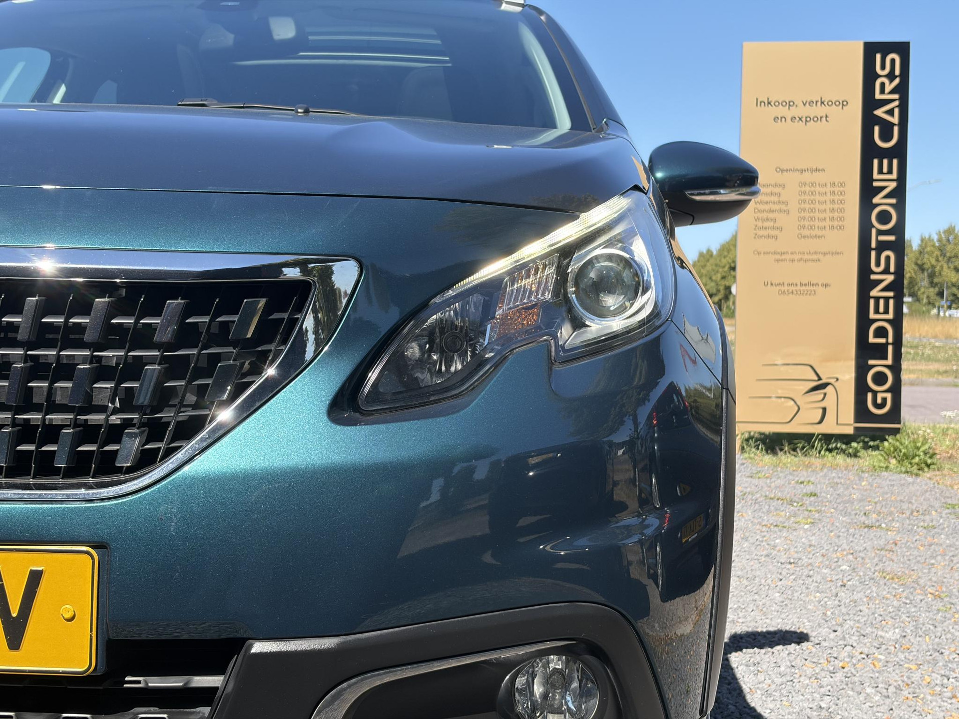 Peugeot 2008 1.2 PureTech Allure D-riem vv in 02-2026 l Pano l Carplay l Camera l Halfleder l 110pk l Dealer Onderhouden l 2e Eigenaar l Navi l Clima l Cruise l Pdc l Lm velgen l Apk tot 02-2027