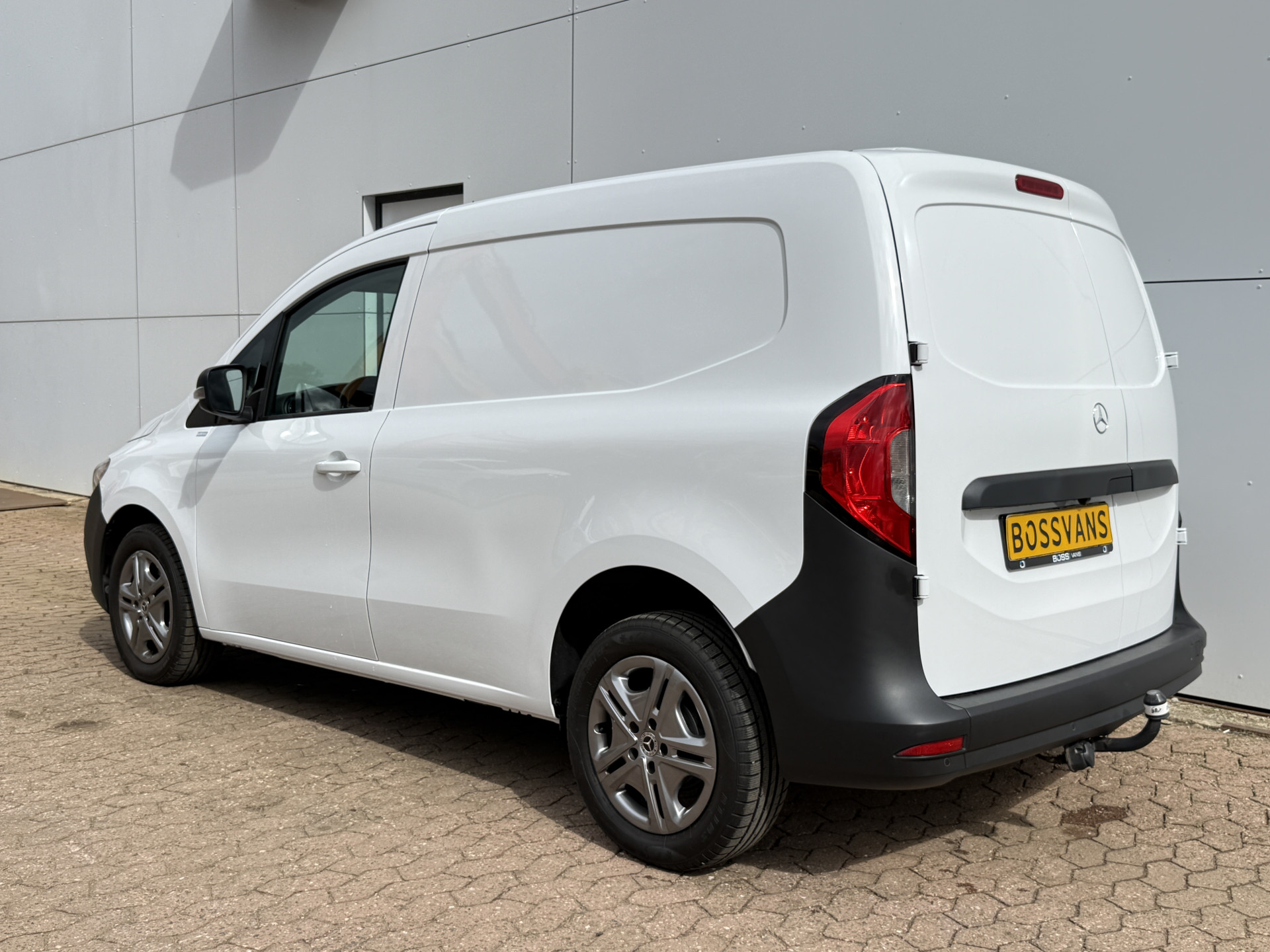 Mercedes-Benz Citan Pro 1.3 102PK **Benzine** L1 LED Airco Cruise control 1500kg Trekhaak Camera Carplay
