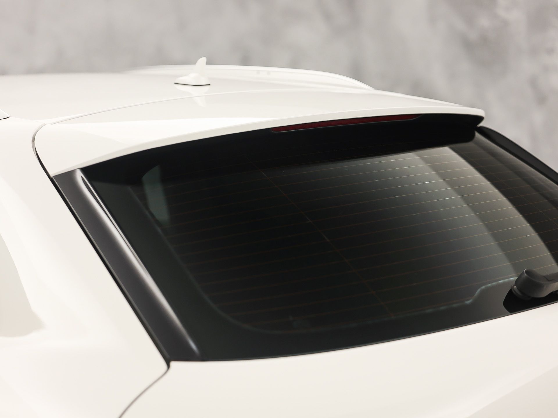 Audi Q3 1.4 TFSI Sport 150Pk Automaat (NAVIGATIE, CLIMATE, STOELVERWARMING, GETINT GLAS, SPORTSTOELEN, BLUETOOTH, NIEUWE APK, NIEUWSTAAT)