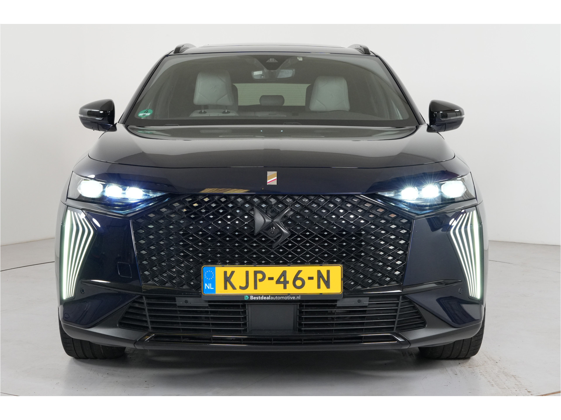 DS 7 E-Tense 4x4 La Première 360 pk PHEV | SOH 96% | Pano | Massage | Nachtzicht | Focal | 360° Cam | Nappa |