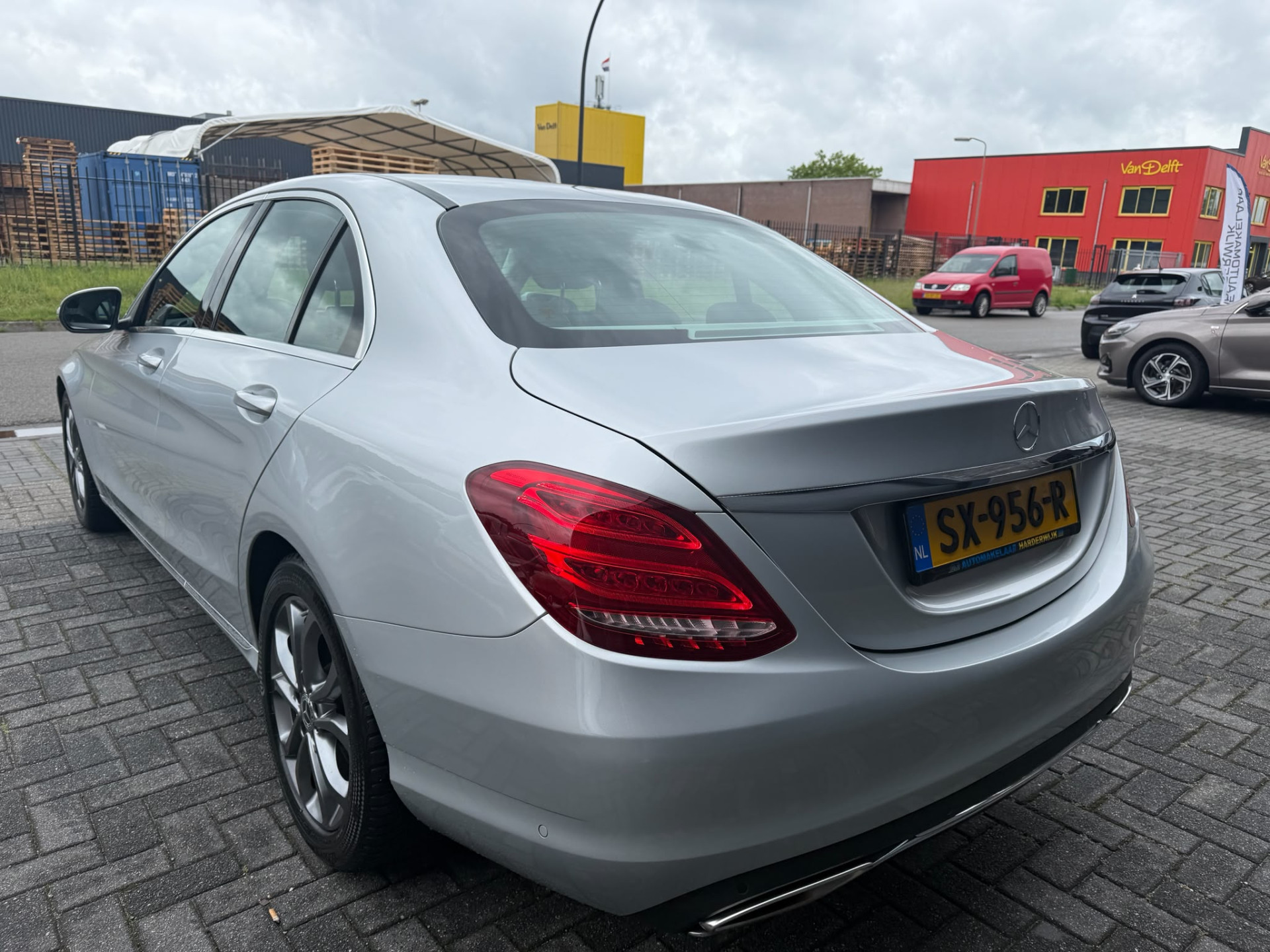 Mercedes-Benz C-klasse 180 Business Solution | 2E EIGENAAR |3/6/12MND GARANTIE | AUTOMAAT | CRUISE | LED | CAMERA | STOELVERW. | NAVI |