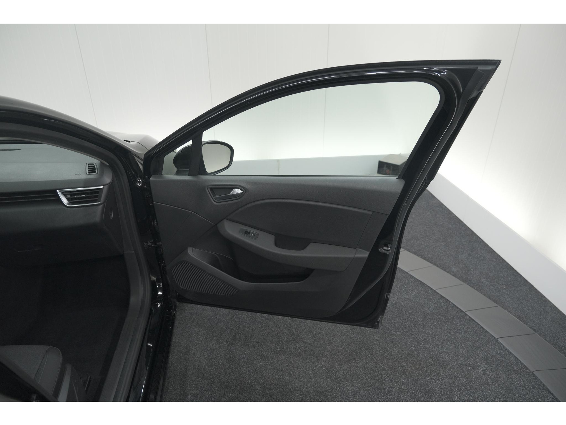 Renault Clio TCe 90 Evolution | Apple Carplay | Cruise Control | Navigatie