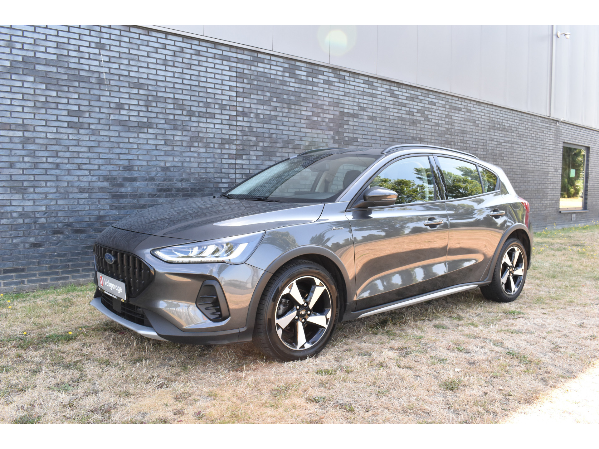 Ford Focus 1.0 92 kW AT Active  MHEV Automaat Navigatie Pdc Stoel/stuur verwarming