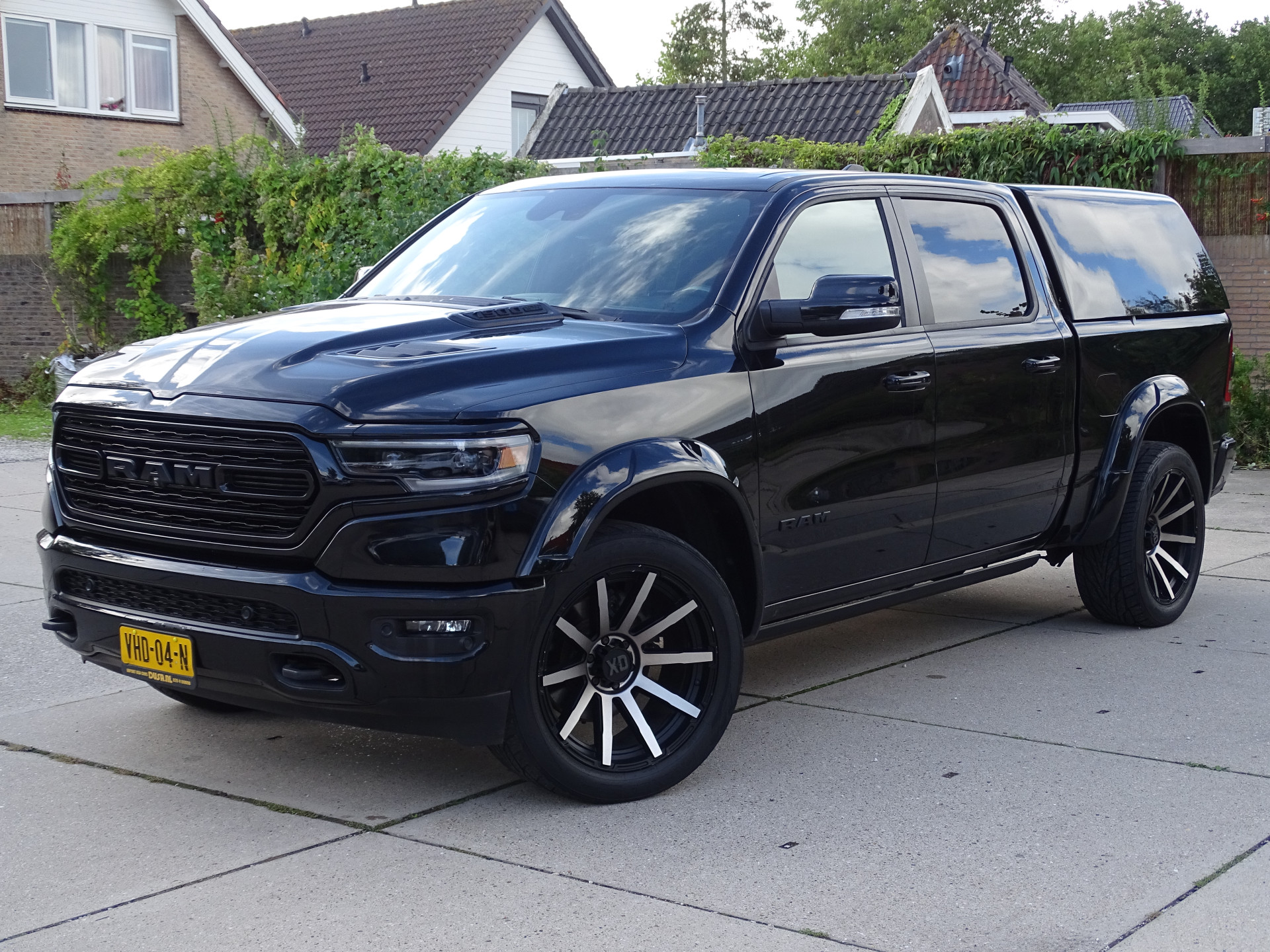 Dodge Ram 1500 5.7 V8 4x4 Crew Cab Limited