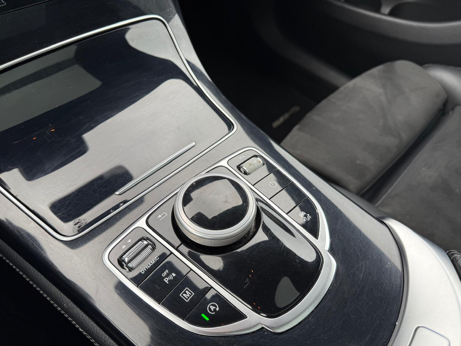 Mercedes-Benz GLC-klasse 220 d 4MATIC Premium Plus | 3/6/12MND GARANTIE | LED | CARPLAY | PANODAK | CRUISE | NAVI | TREKHAAK |