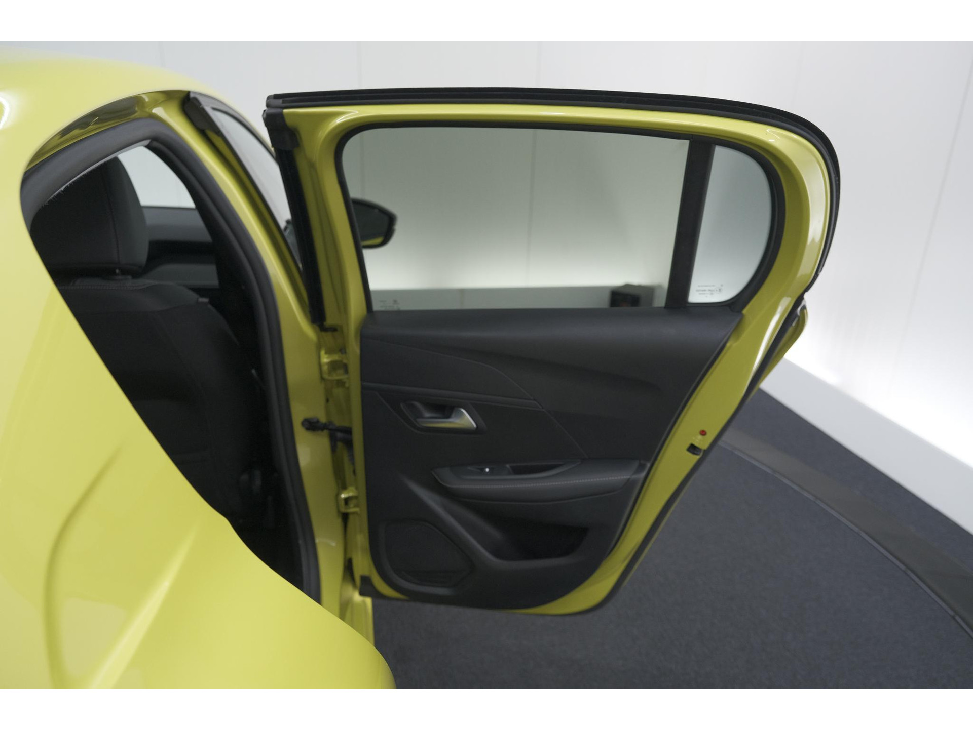 Peugeot 208 PureTech 100 Allure | 360 Camera | Vison Pack | Dodehoekdetectie | Apple Carplay