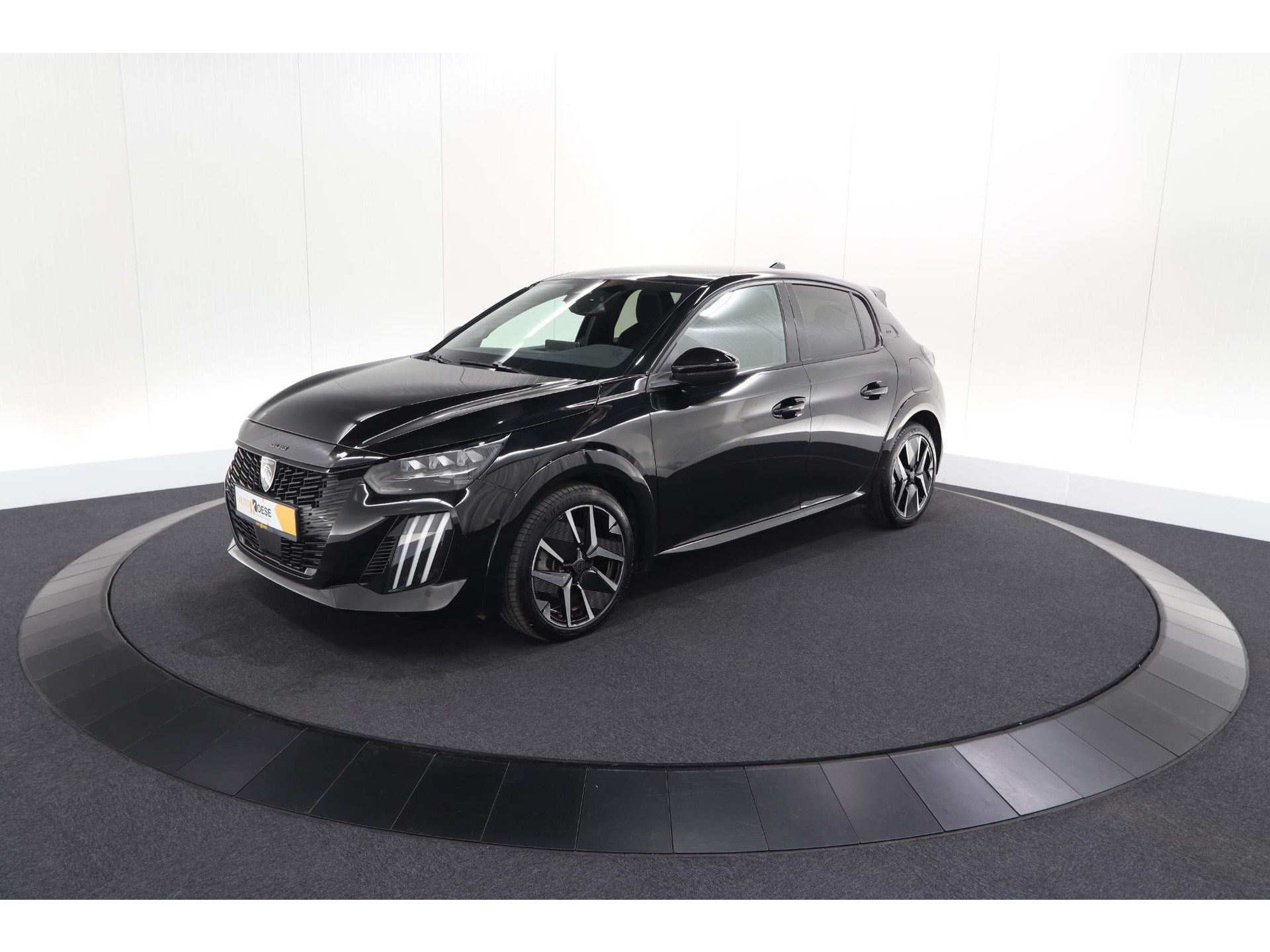 Peugeot 208 1.2 Hybrid 145 e-DCS6 GT | Alcantara Pakket | Camera | Apple Carplay | Stoelverwarming