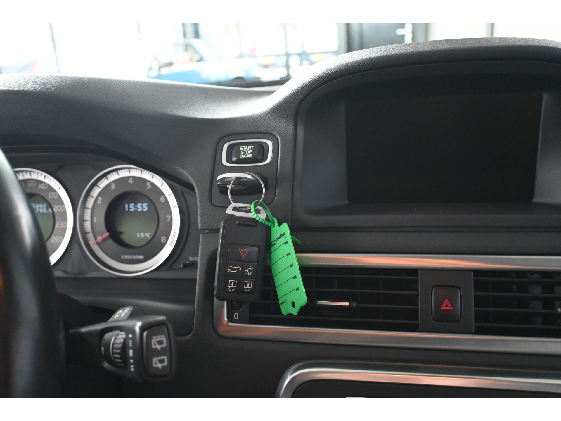 Volvo V70 1.6 T4 Limited Edition Automaat Clima Navigatie Schuif/Kanteldak Goed Onderhouden! Inruil Mogelijk!